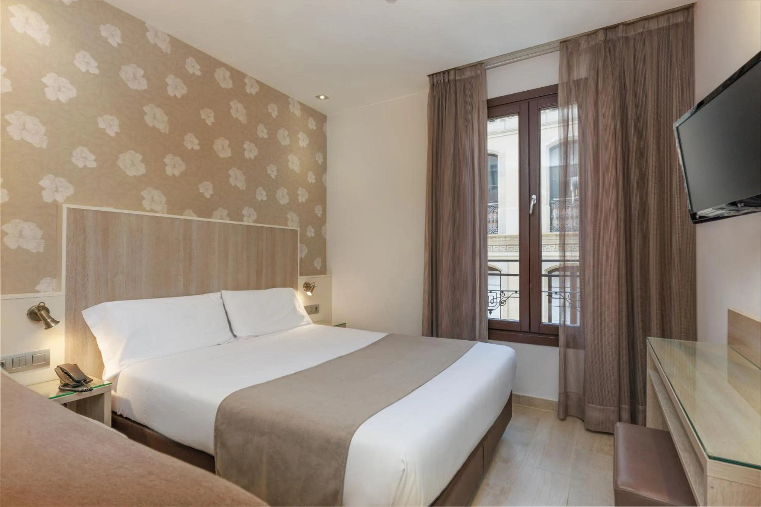 Bedroom, Bed in Hotel Santa Marta