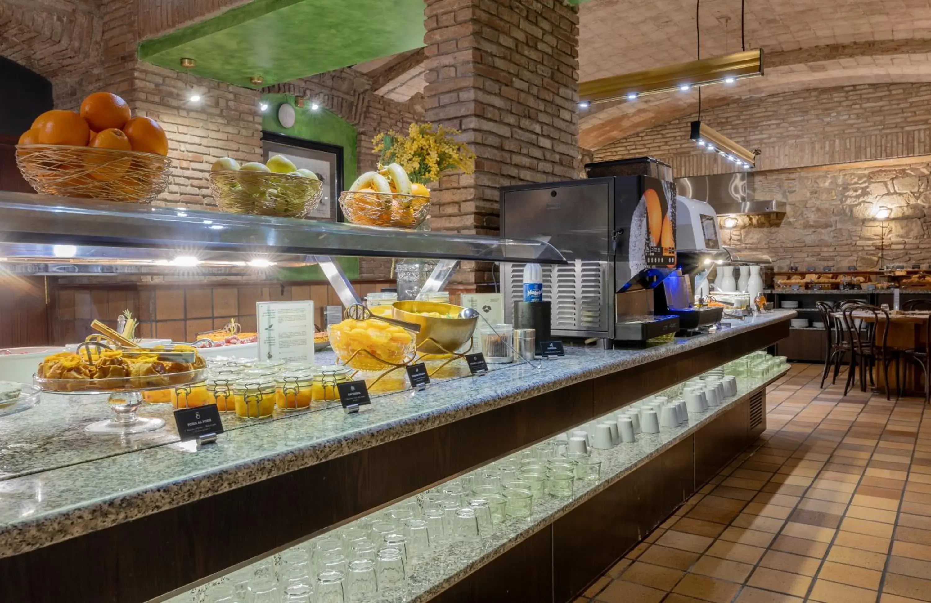 Buffet breakfast in Hotel Rialto Buffet breakfast in Hotel Rialto