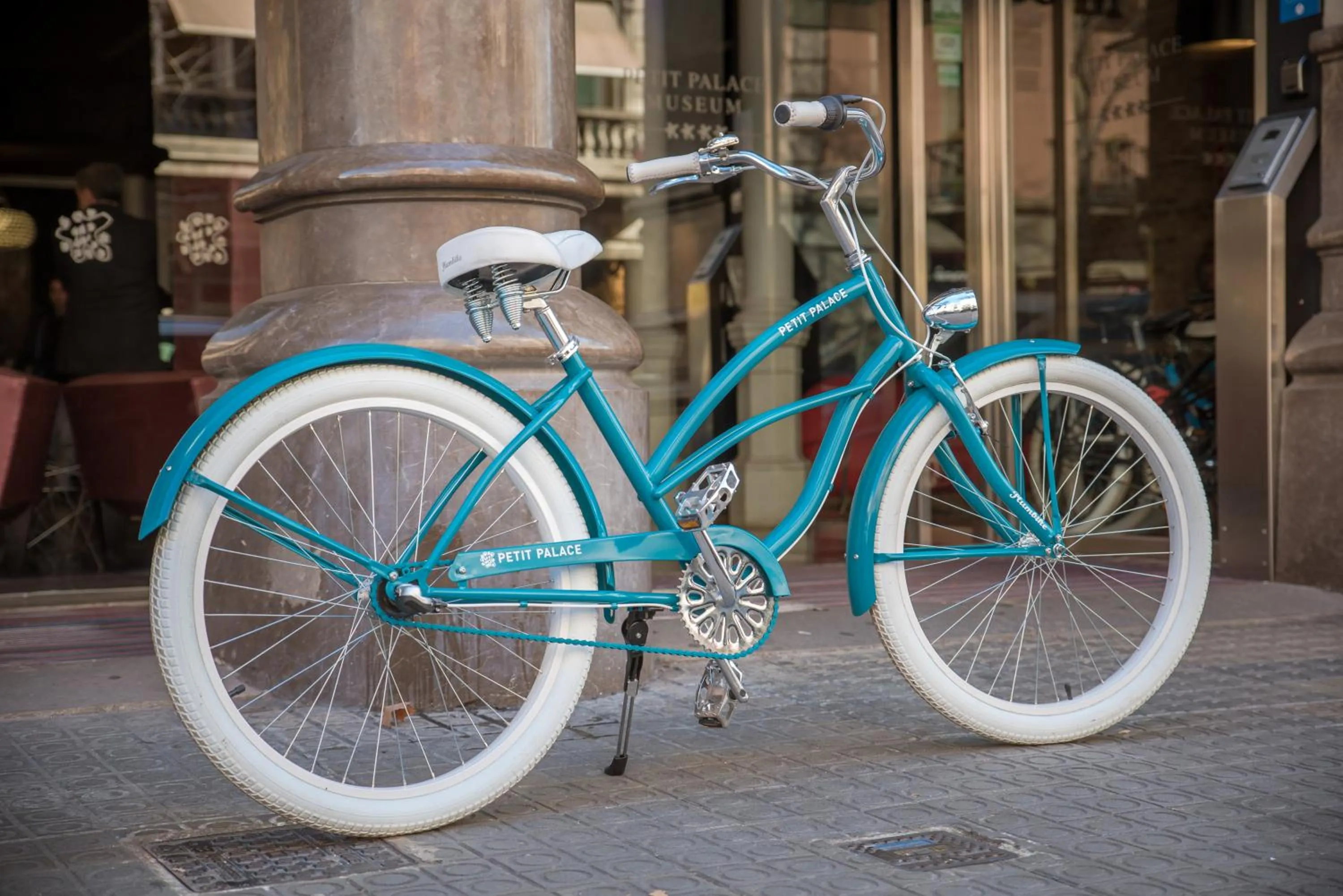 Activities in Petit Palace Museum