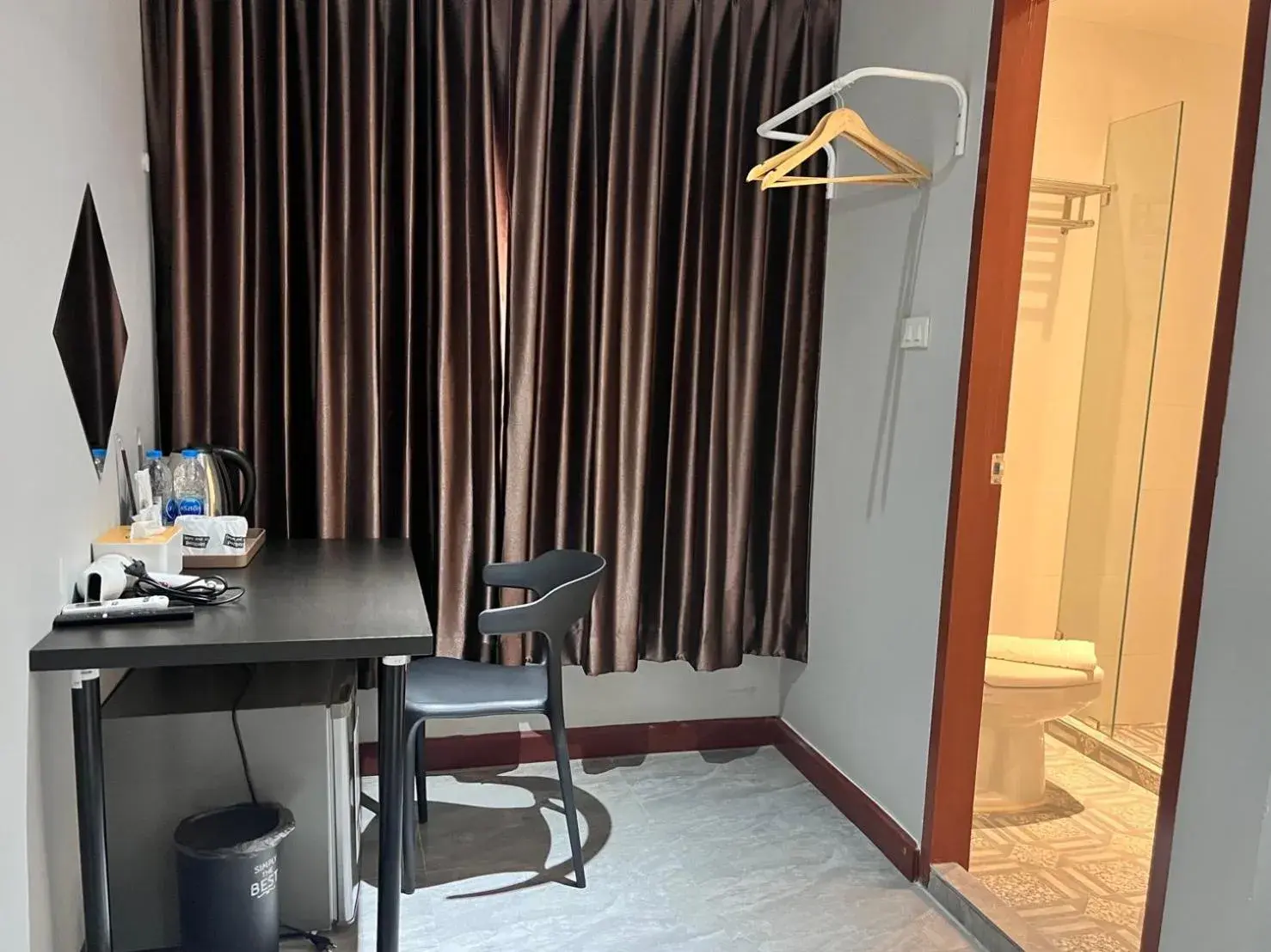 Photo of the whole room in Aowmana Hotel Photo of the whole room in Aowmana Hotel