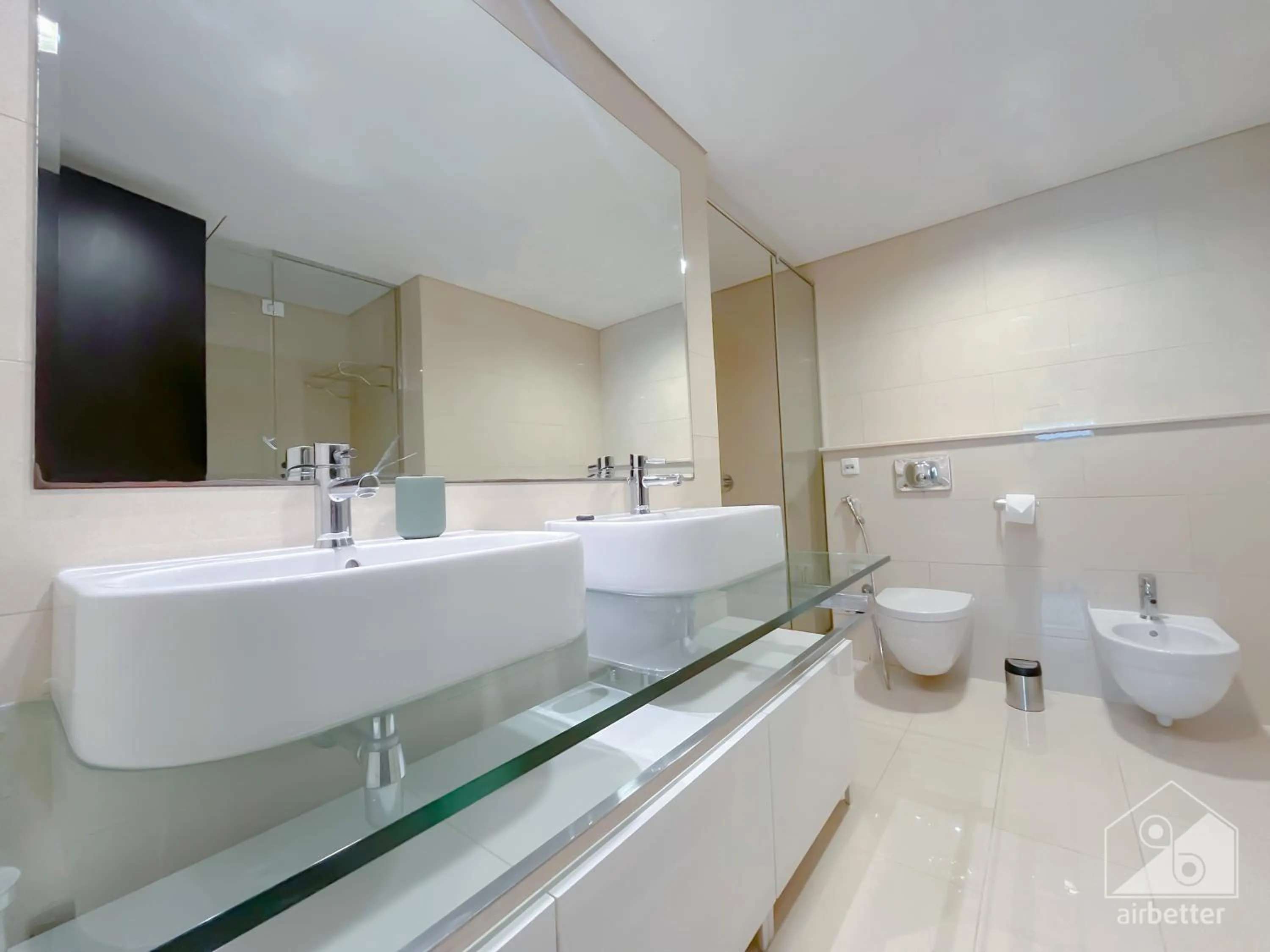 Bathroom in Luxurious Loft with stunning views Dubai