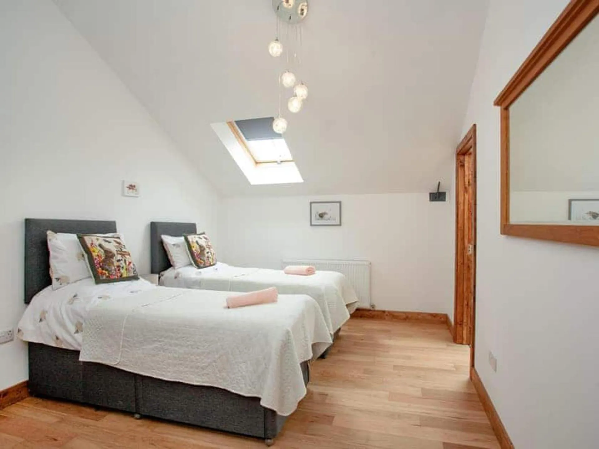 Bed in Cosy cottage in the Blackdown hills Devon