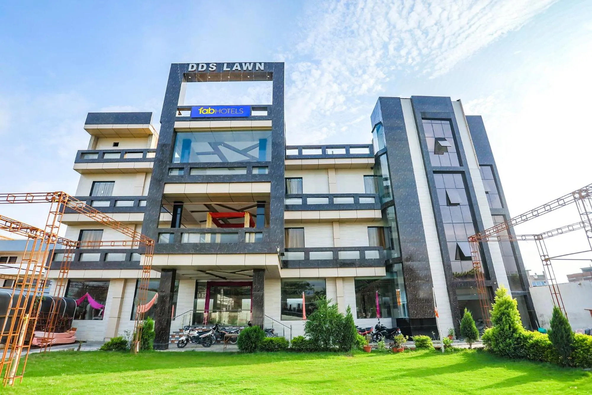 Property building in Via DDS