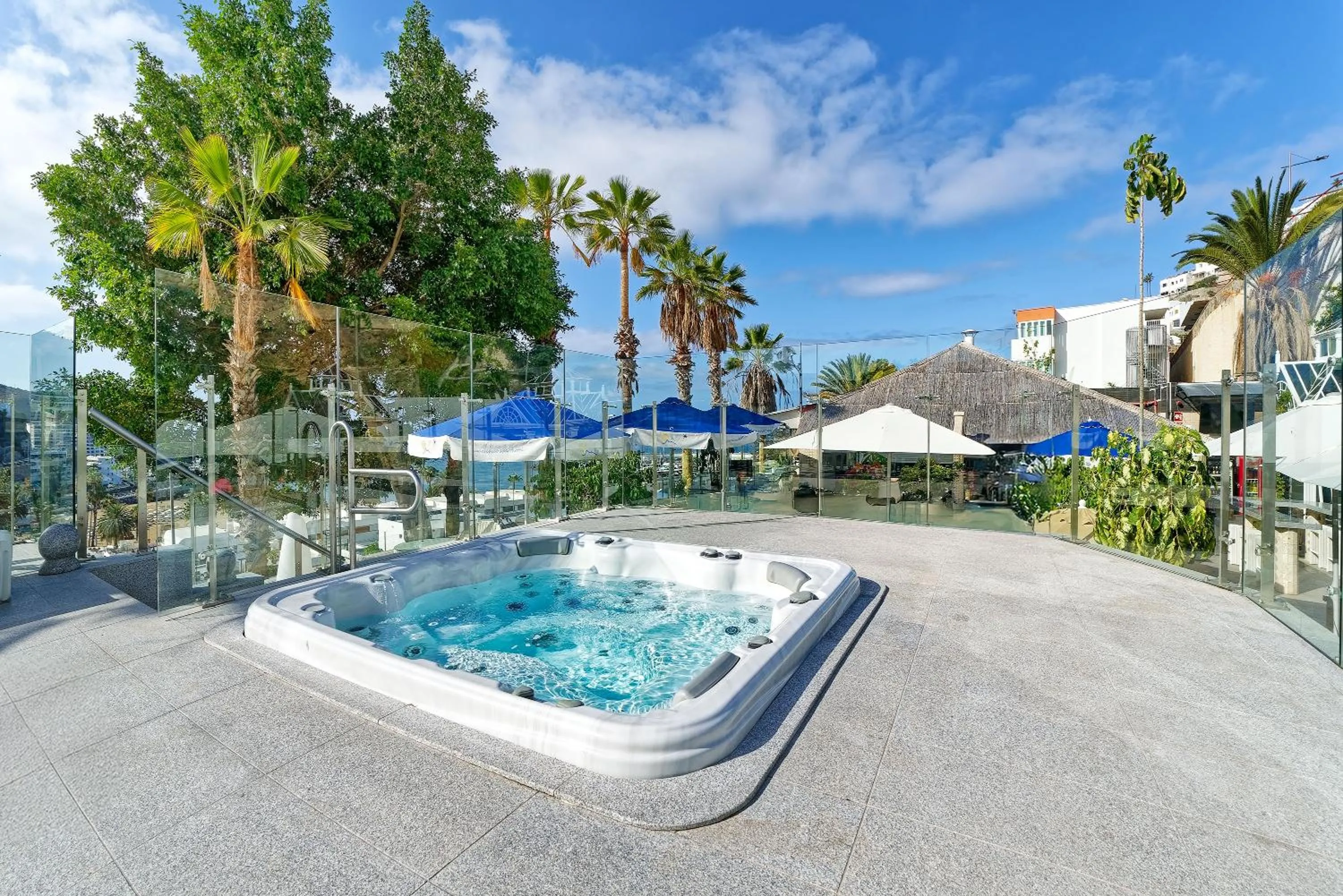 Property building in Aparthotel Maracaibo