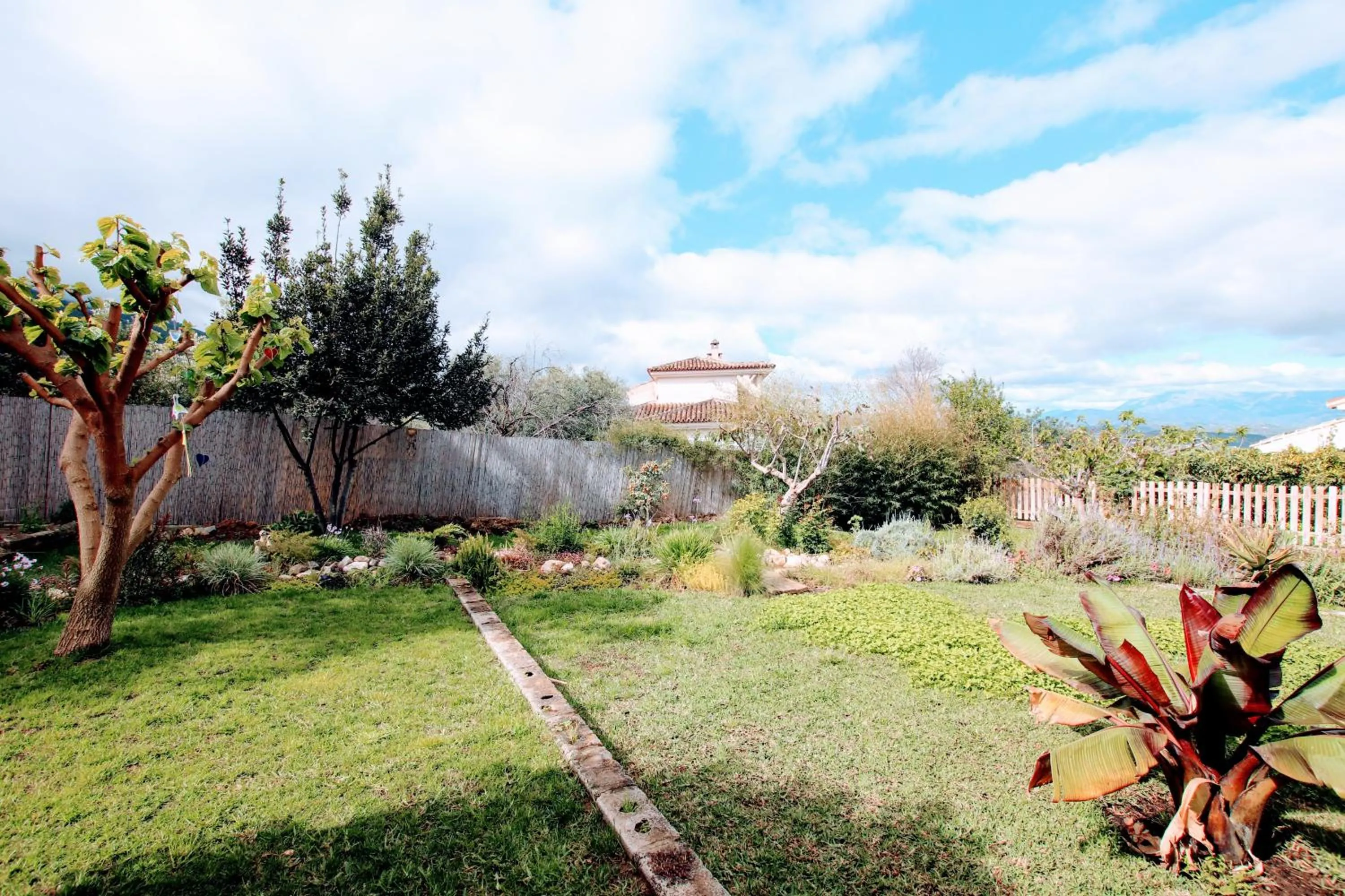 Garden in Ayma Casa Sierra Verde