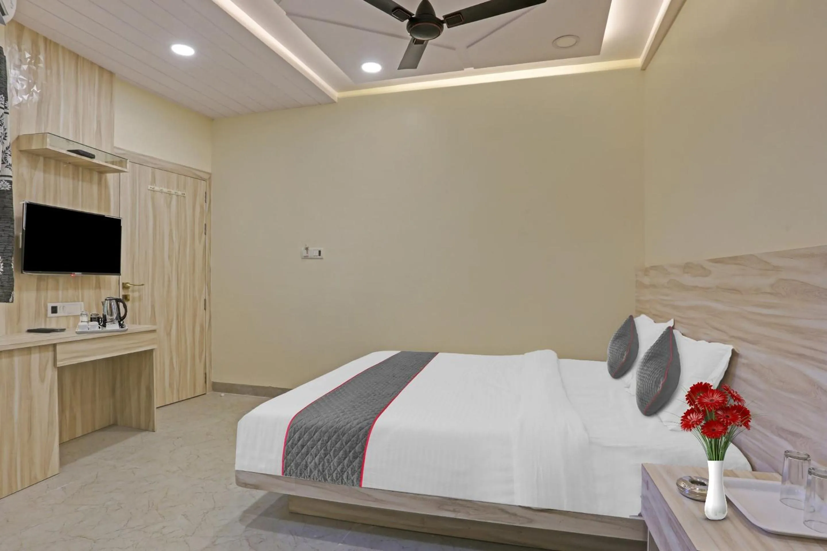 Bedroom, Bed in Hotel O Kiwi International