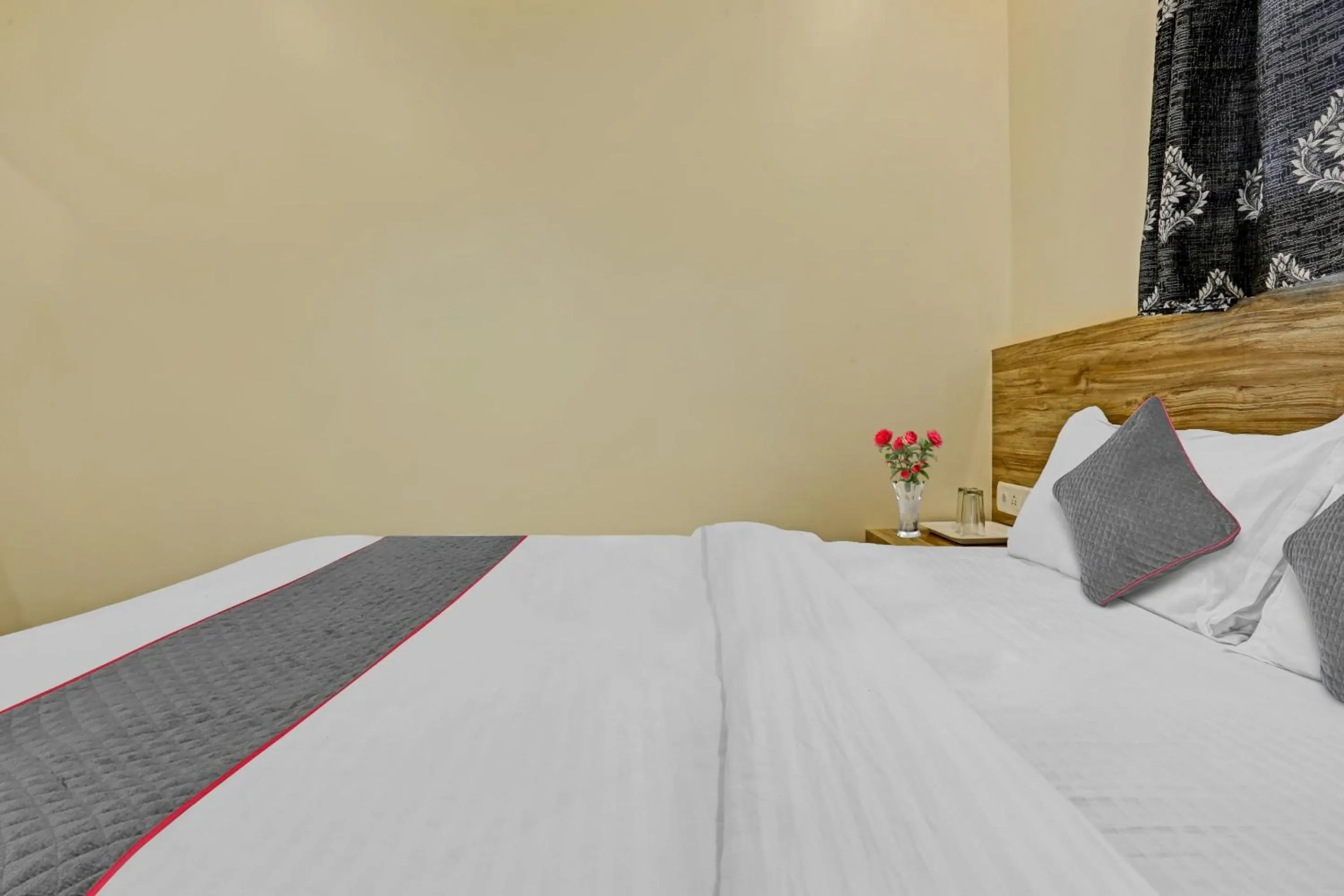 Bedroom, Bed in Hotel O Kiwi International