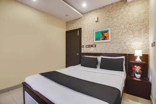Hotel O Grand Sandarshini Inn Near MGBS Bus station