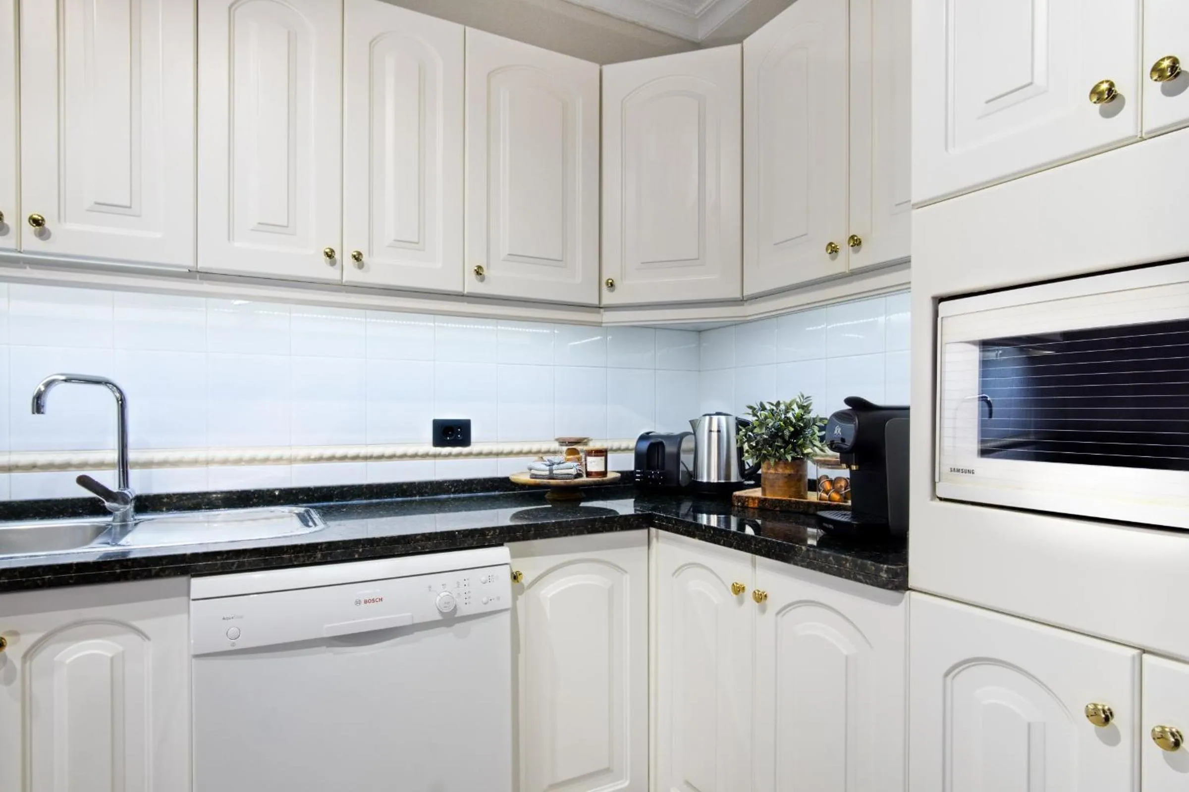 Coffee/tea facilities in Ocean View 3Bdr Balcon Atlantico