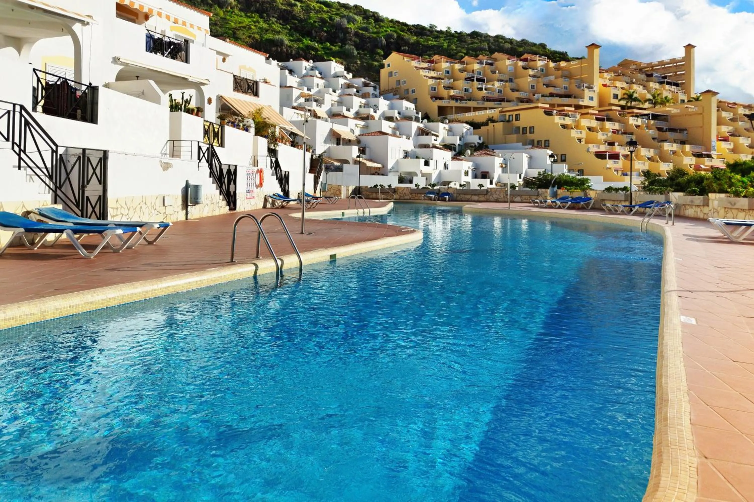 Property building in Ocean View 3Bdr Balcon Atlantico