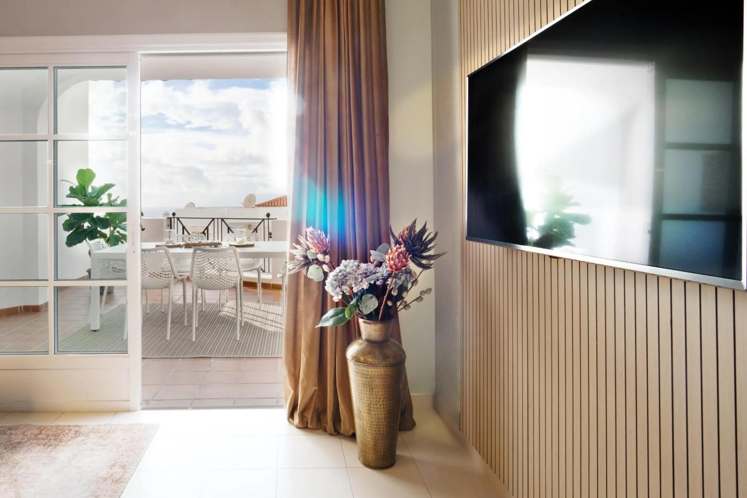 TV and multimedia in Ocean View 3Bdr Balcon Atlantico