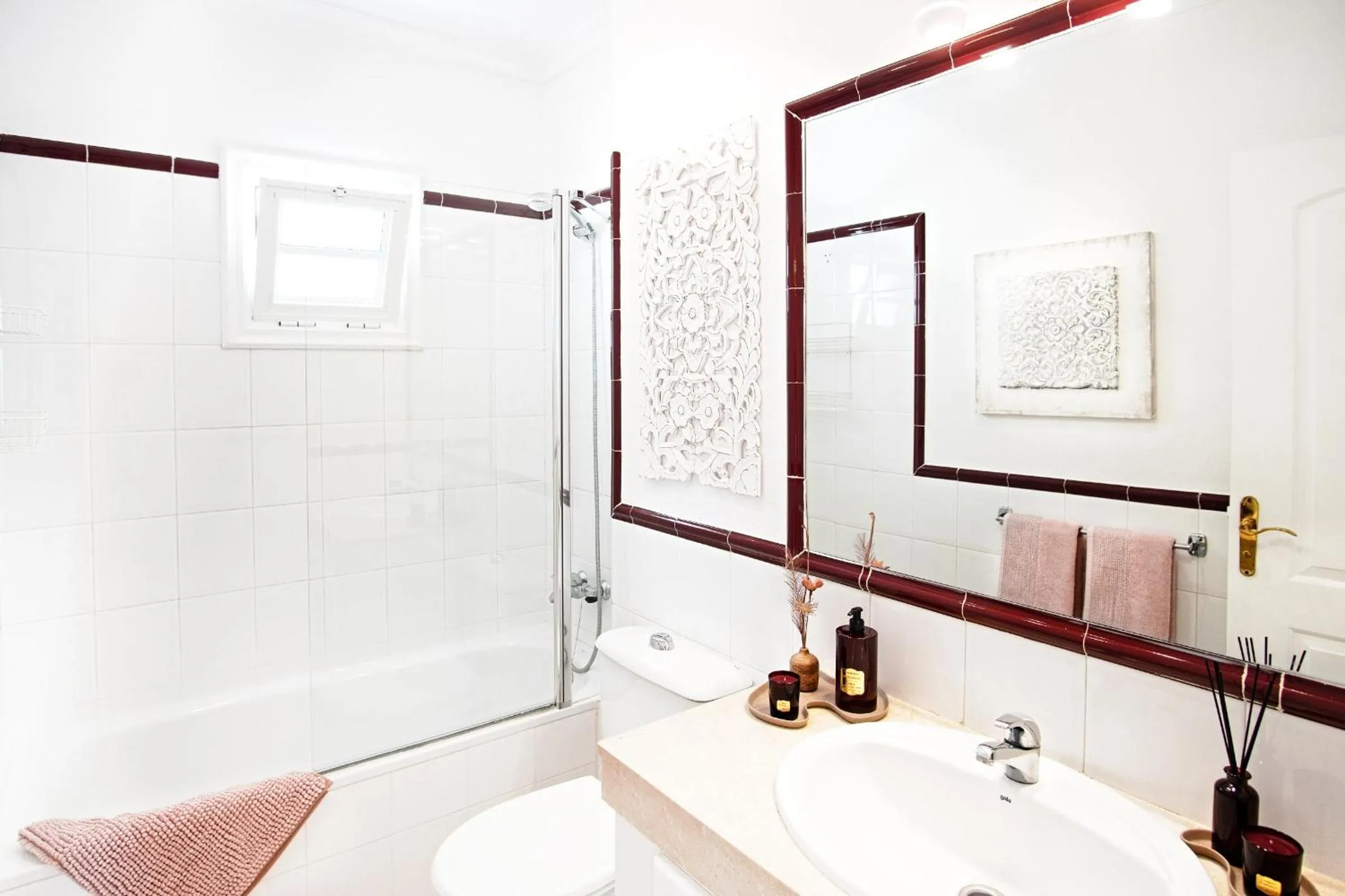 Shower in Ocean View 3Bdr Balcon Atlantico