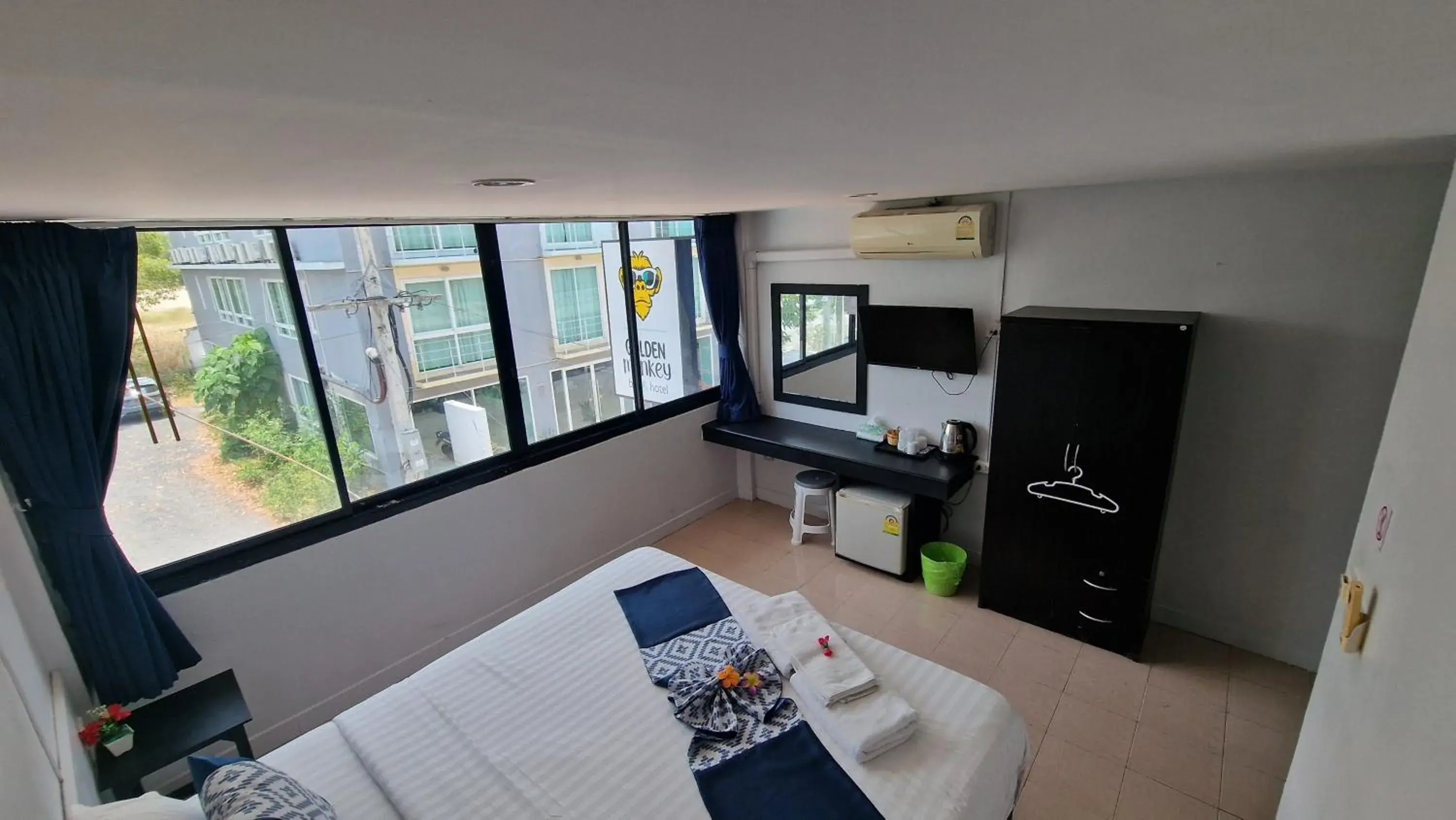 Bed in Golden Monkey Samui Bed in Golden Monkey Samui