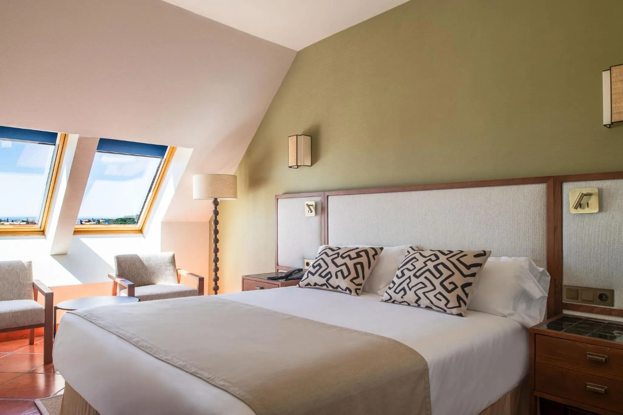 Bed in Puerto Antilla Grand Hotel