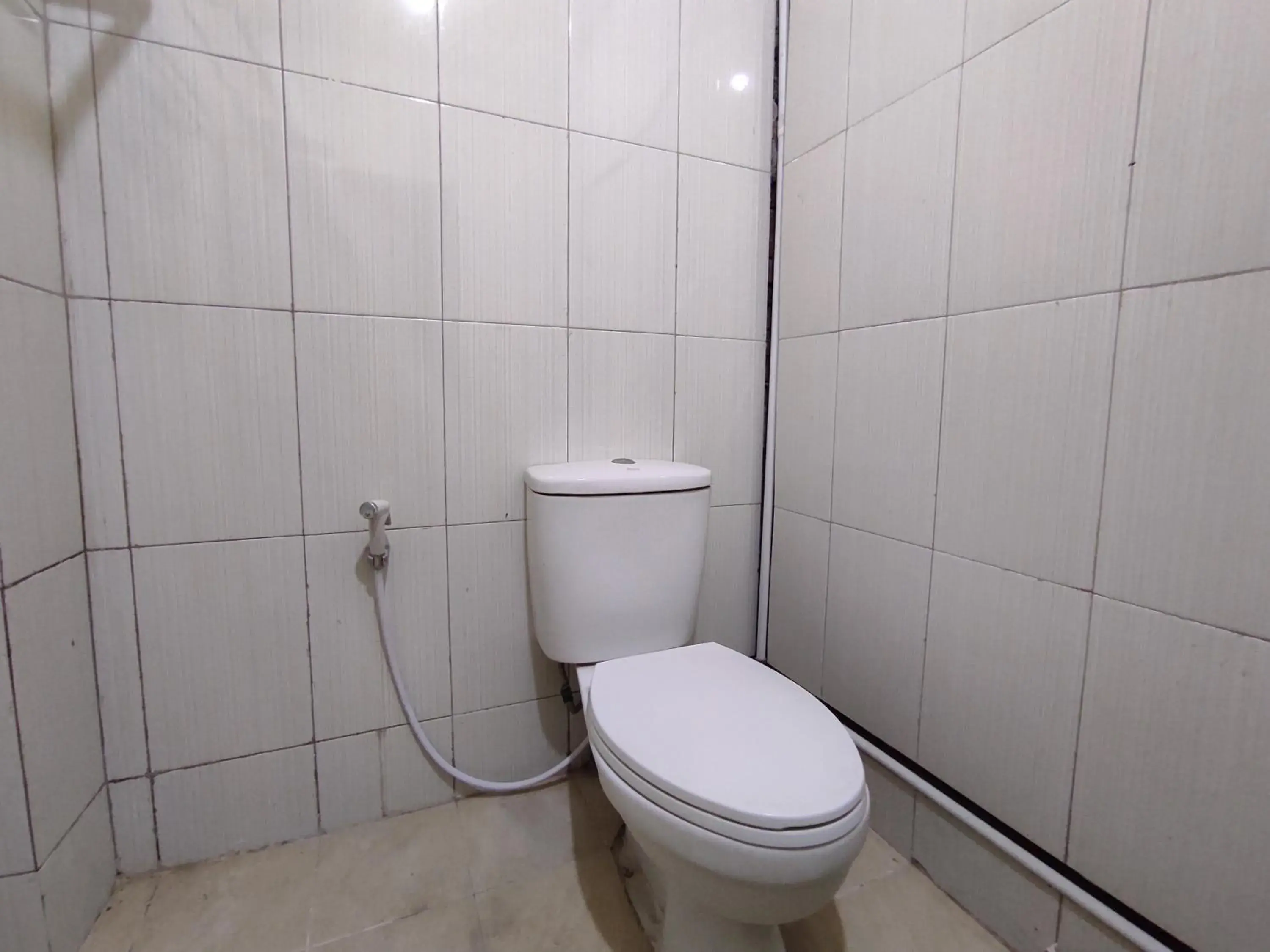 Bathroom in Hotel O Subur Bathroom in Hotel O Subur