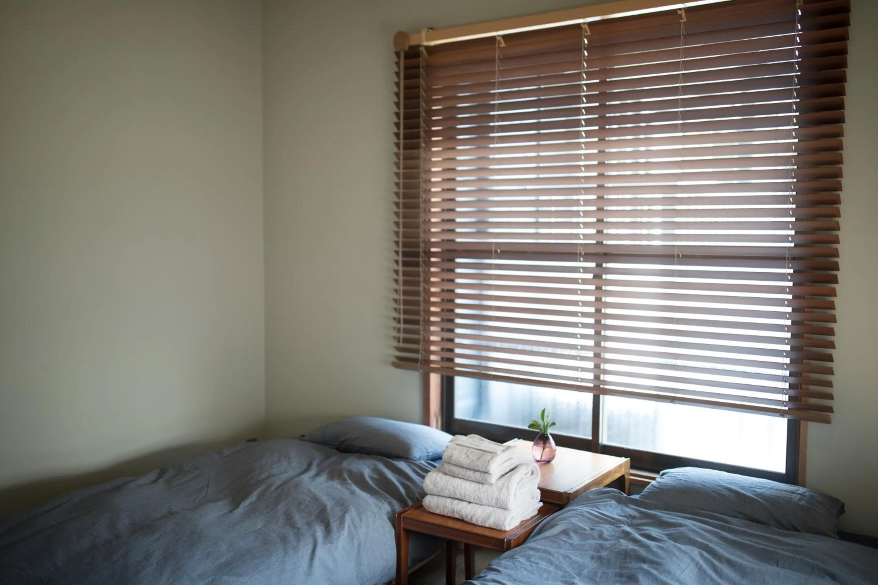 View (from property/room), Bed in AMIGO HOUSE