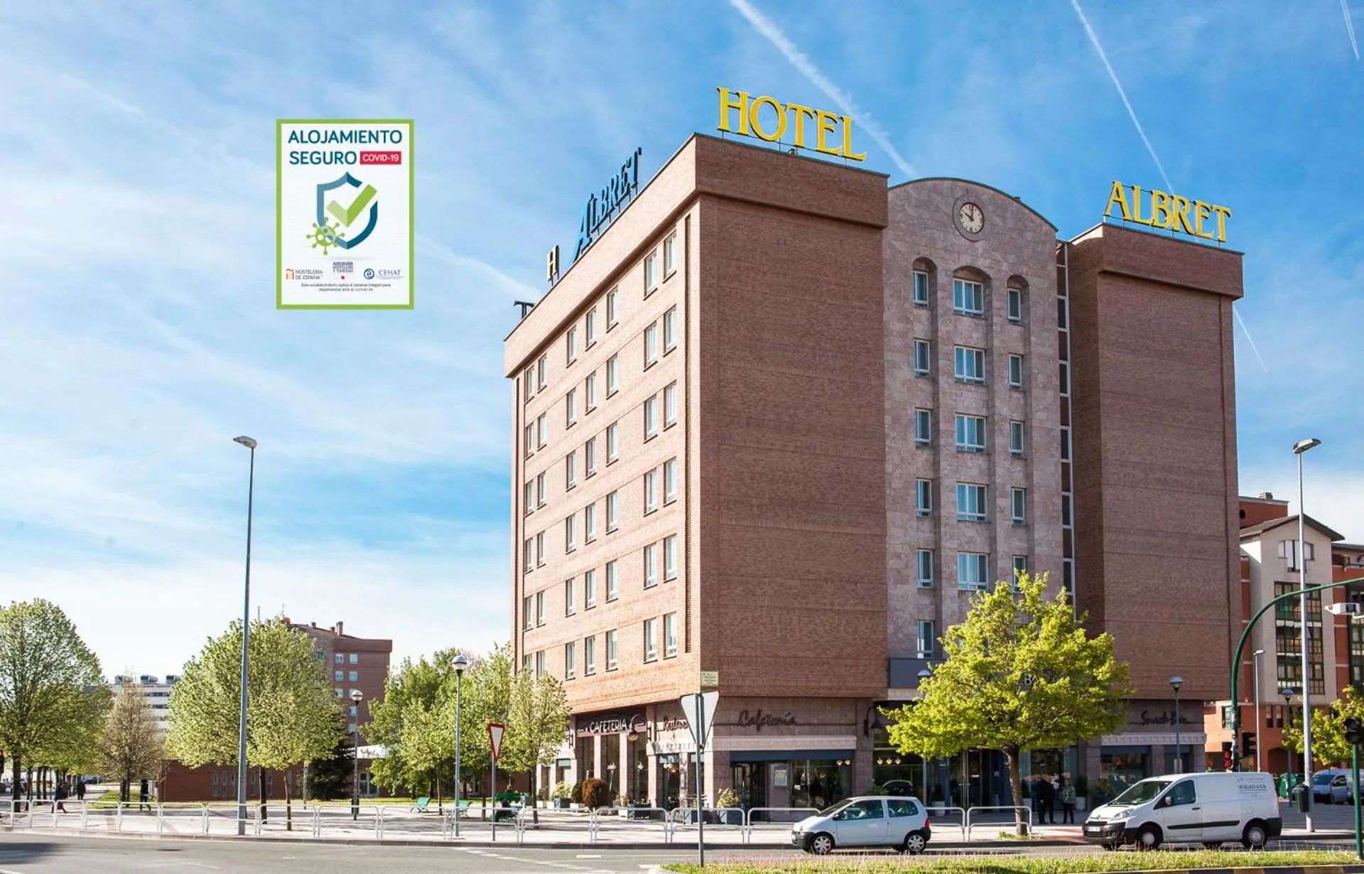 Property building in Hotel Albret