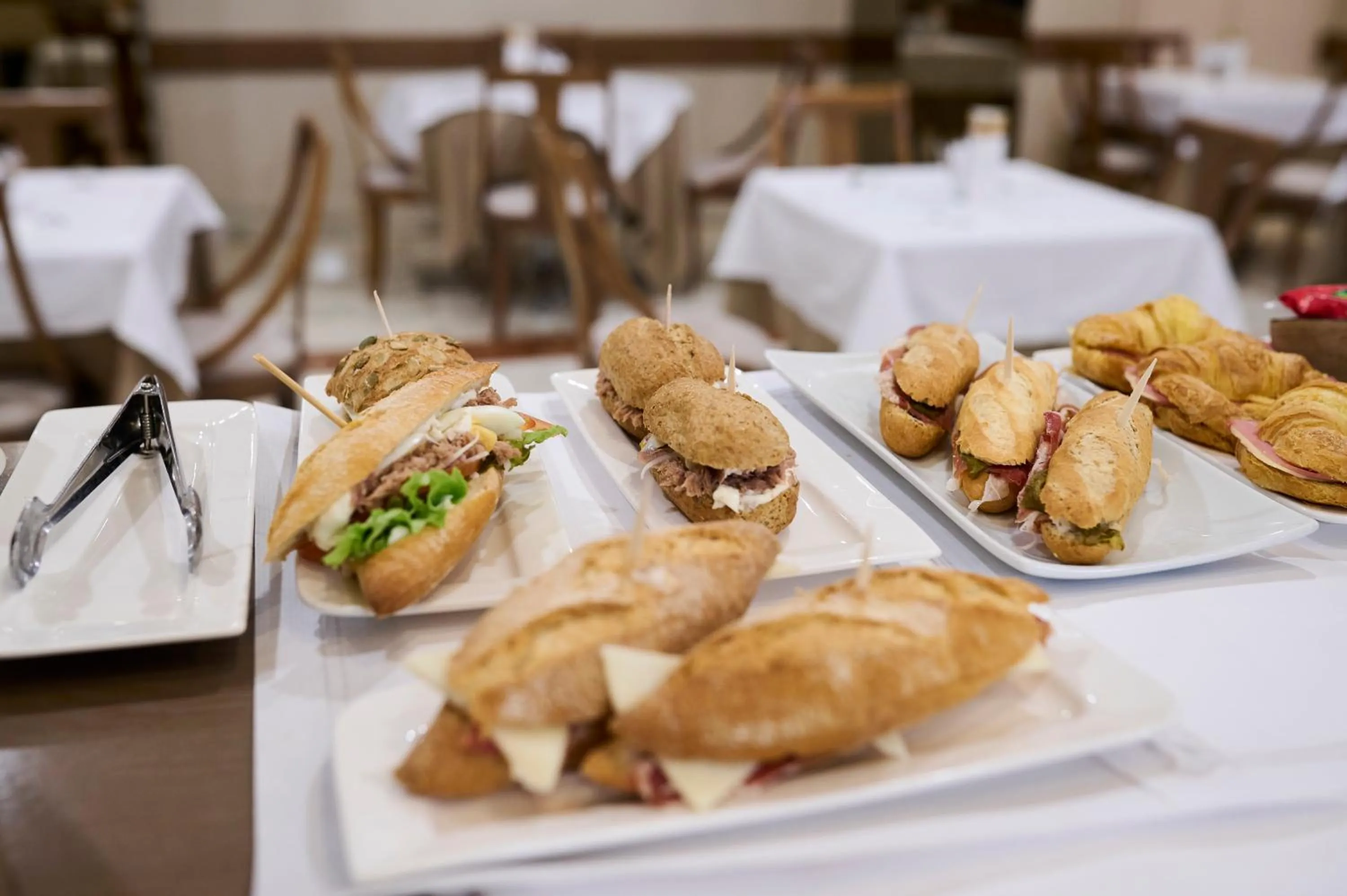 Breakfast in Hotel Albret