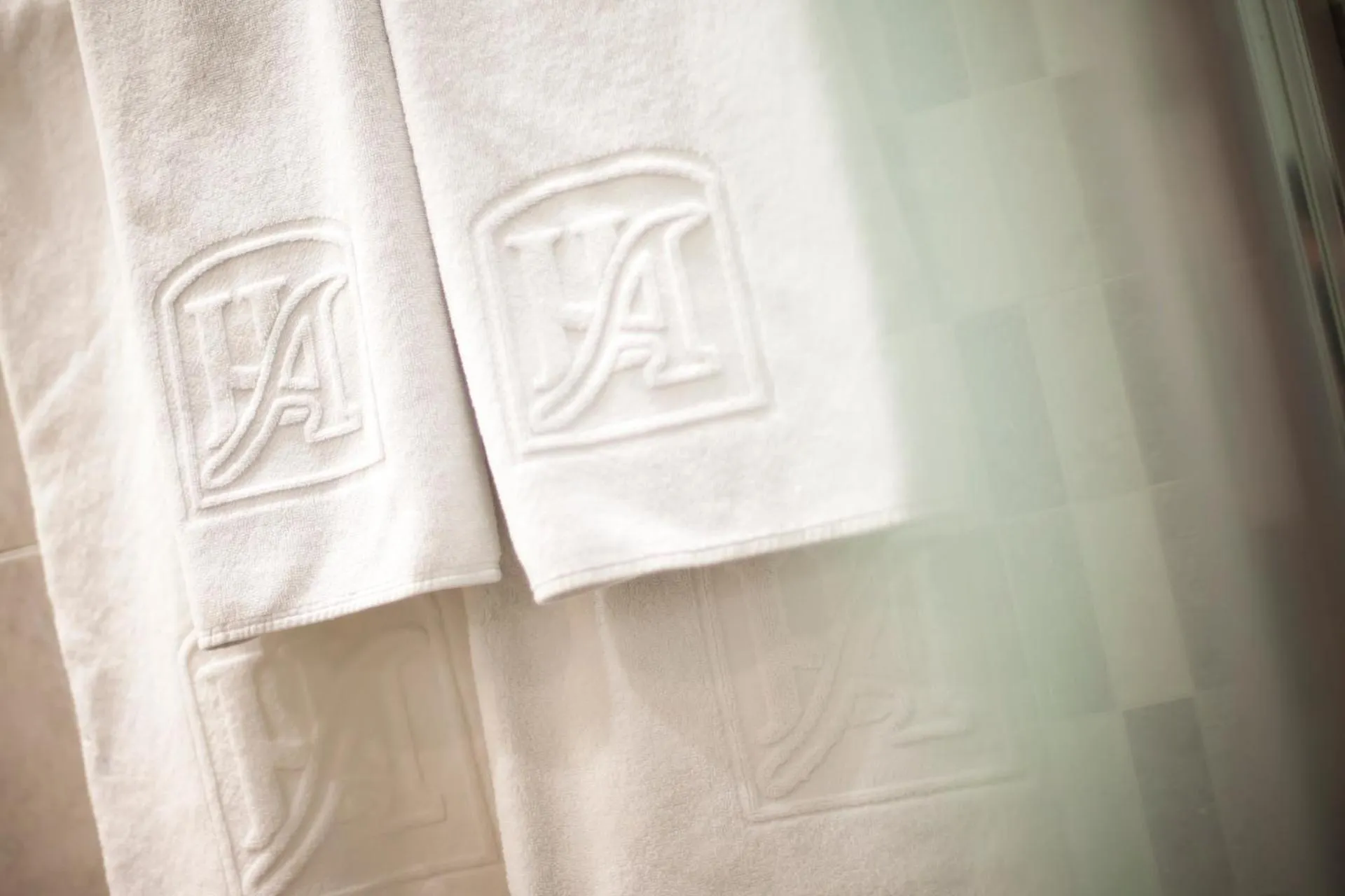 Bathroom in Hotel Albret