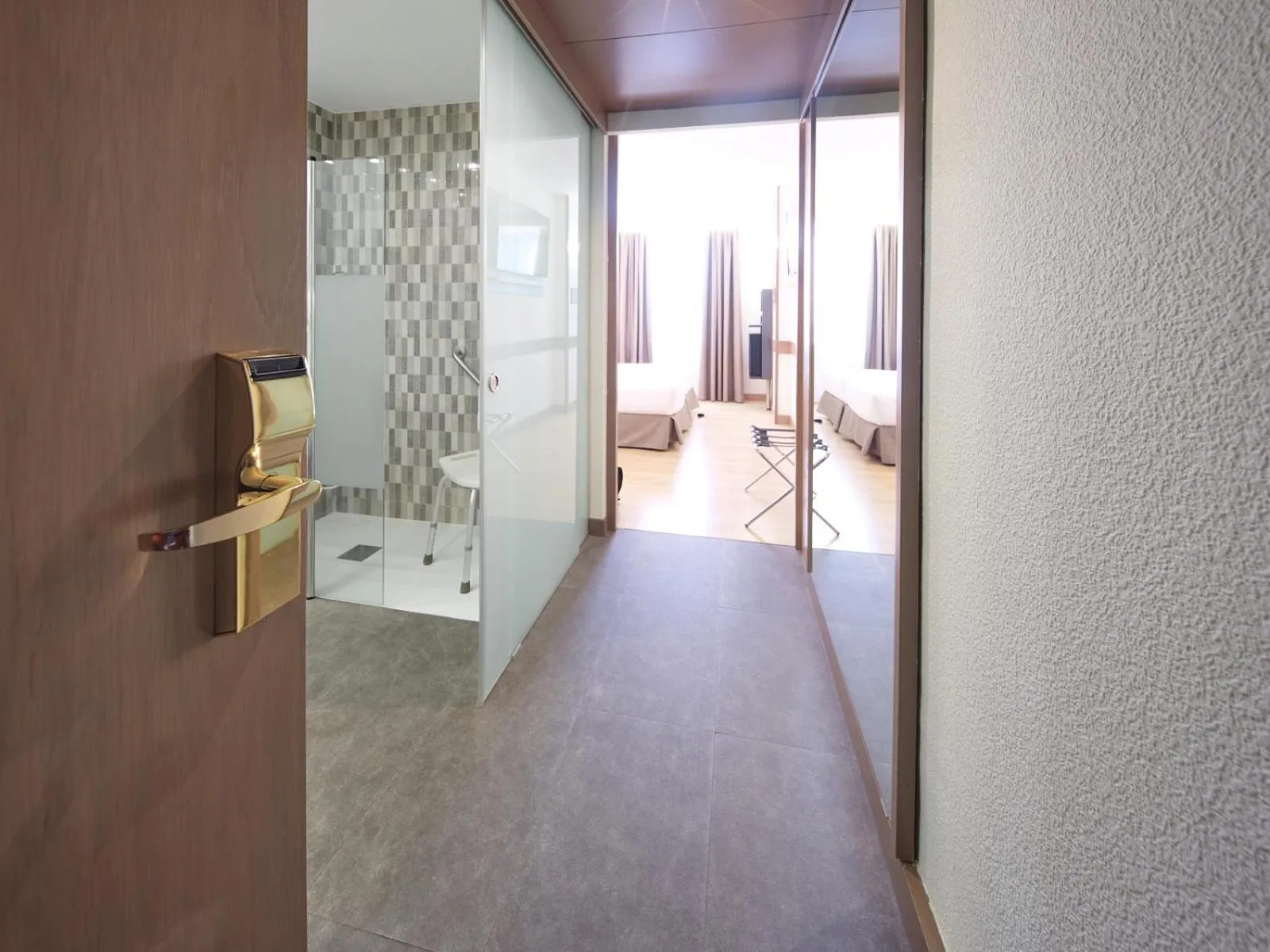 Bathroom in Hotel Albret