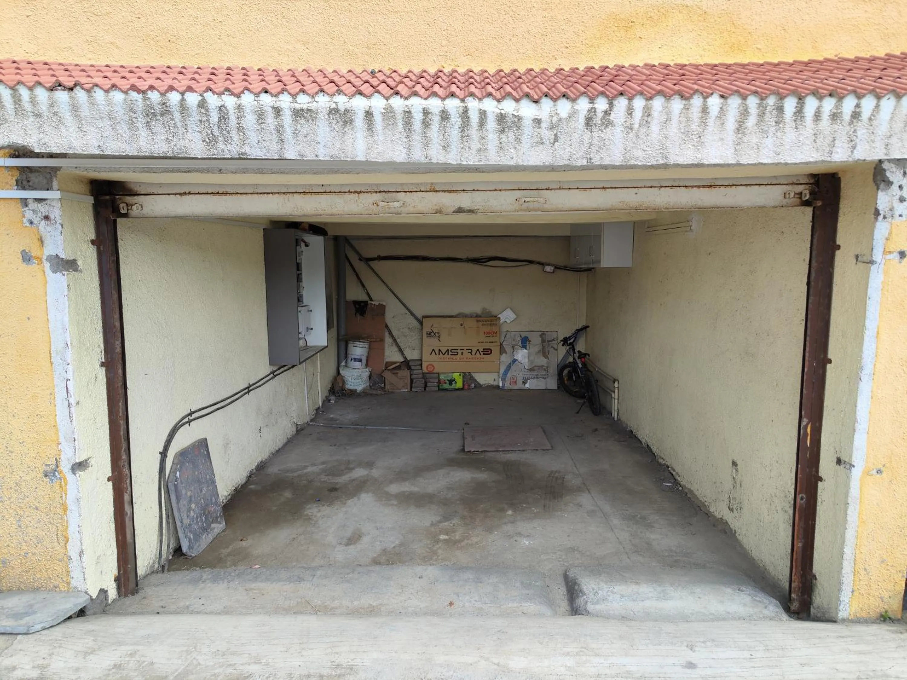 1BHK AC Service Apartment 202