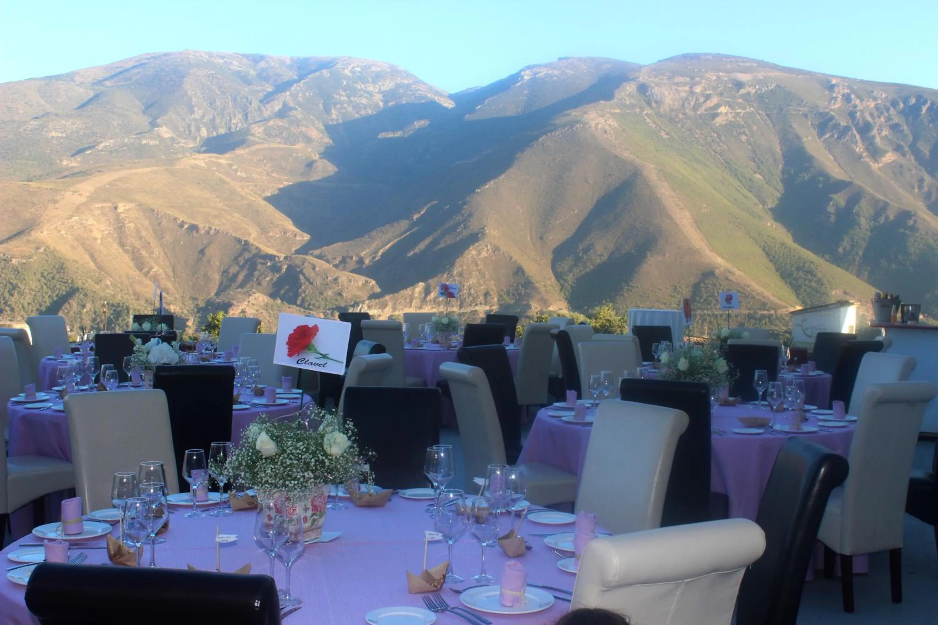 Restaurant/places to eat in Hotel Puerta Nazarí