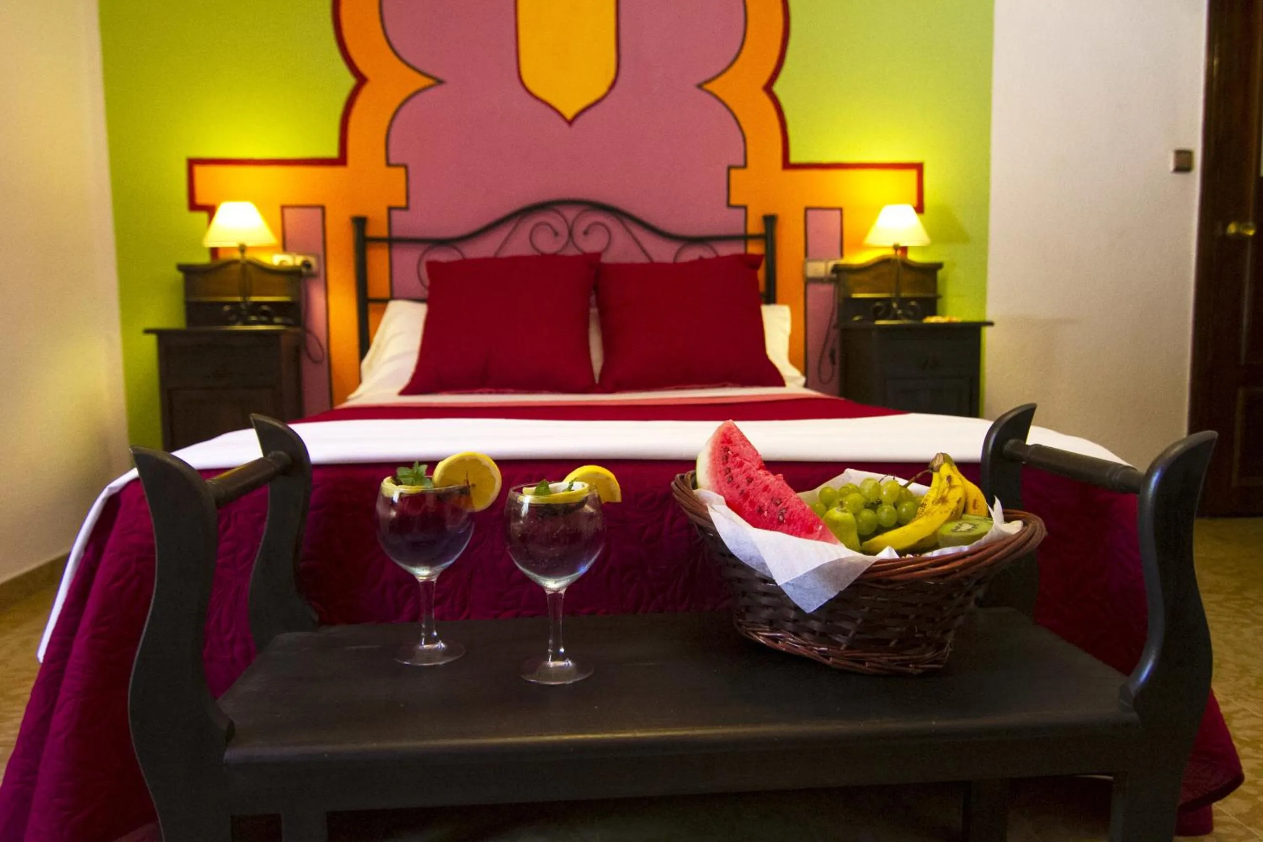 Photo of the whole room, Bed in Hotel Puerta Nazarí