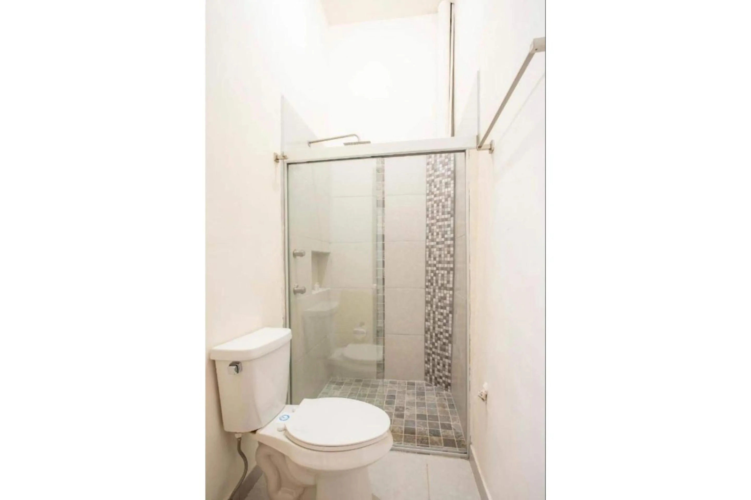 Bathroom in Capital O Mansión Del Tequila