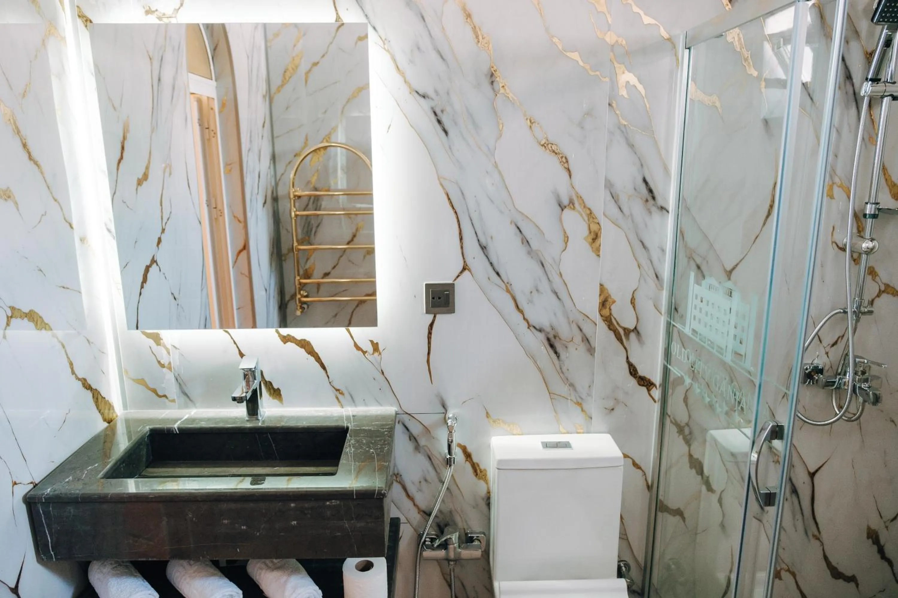 Bathroom in Old City Ganja