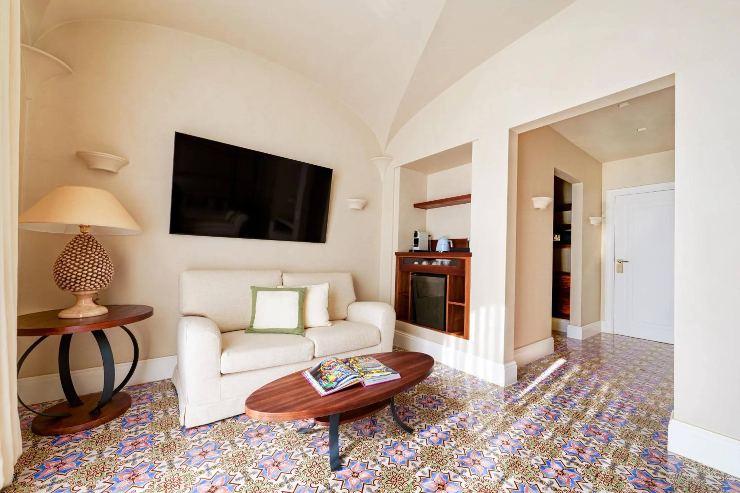 Bed in Furore Grand Hotel