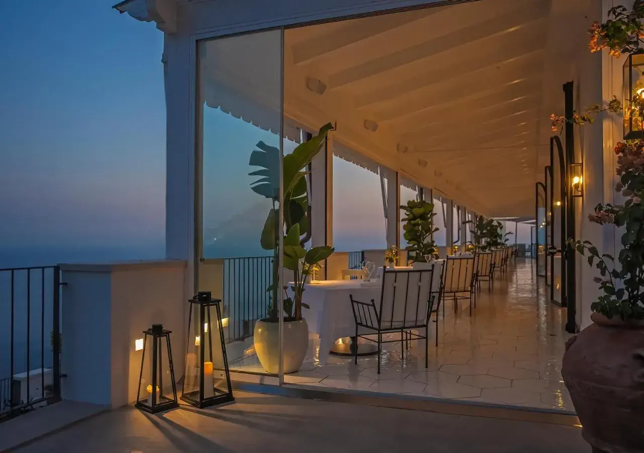 Restaurant/places to eat in Furore Grand Hotel Restaurant/places to eat in Furore Grand Hotel