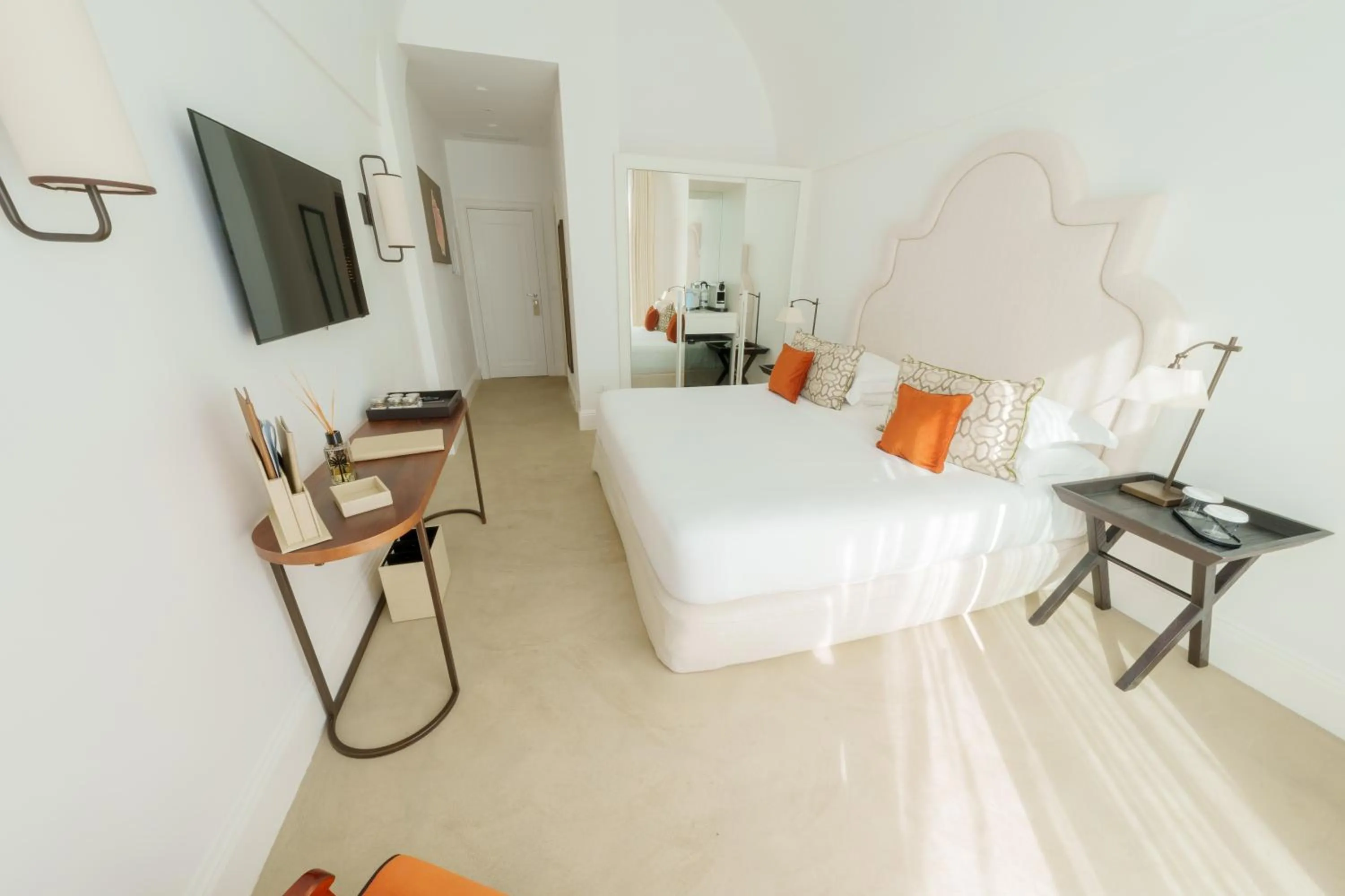 Bed in Furore Grand Hotel