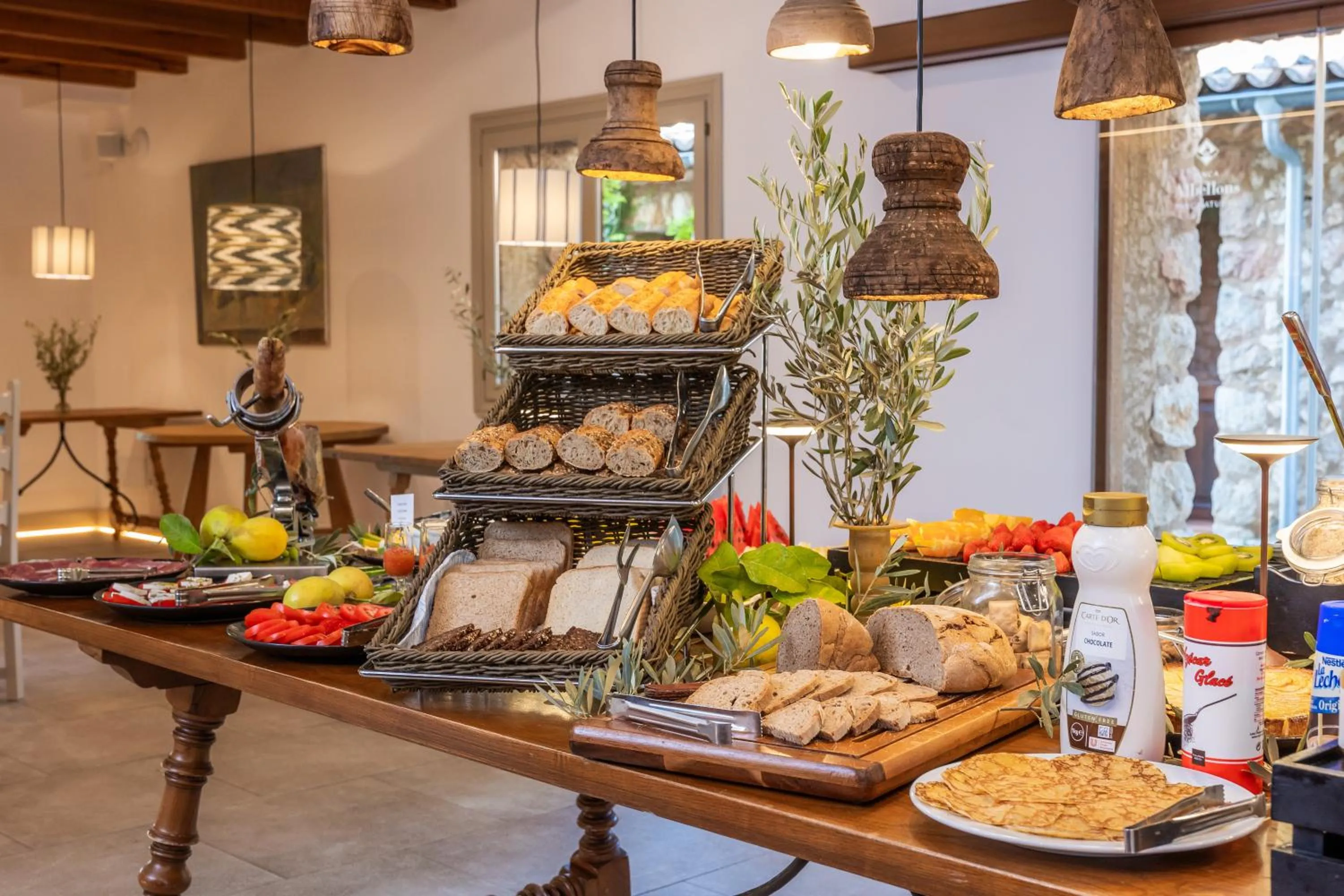 Breakfast in Finca Albellons