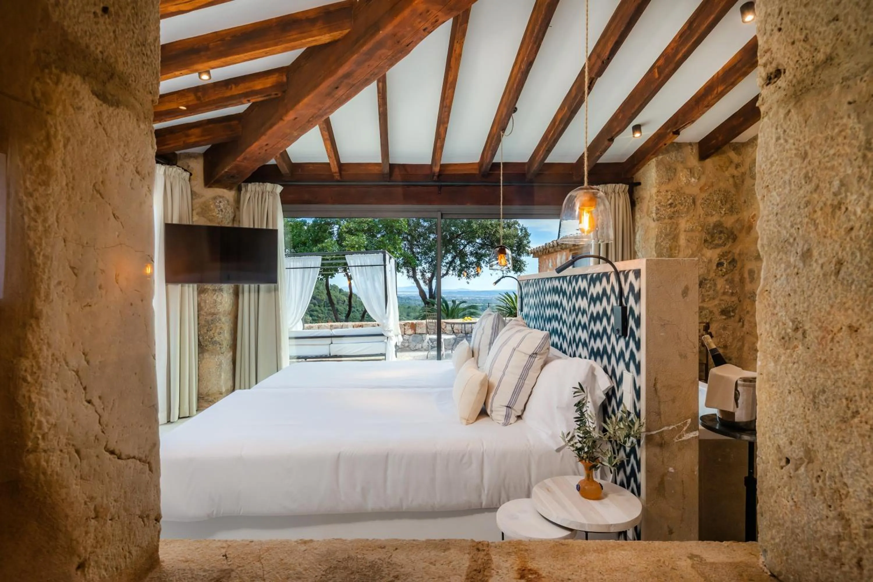 Mountain view in Finca Albellons