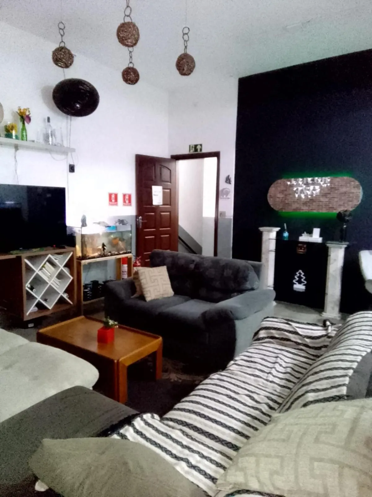 Communal lounge/ TV room in Hostel Lize