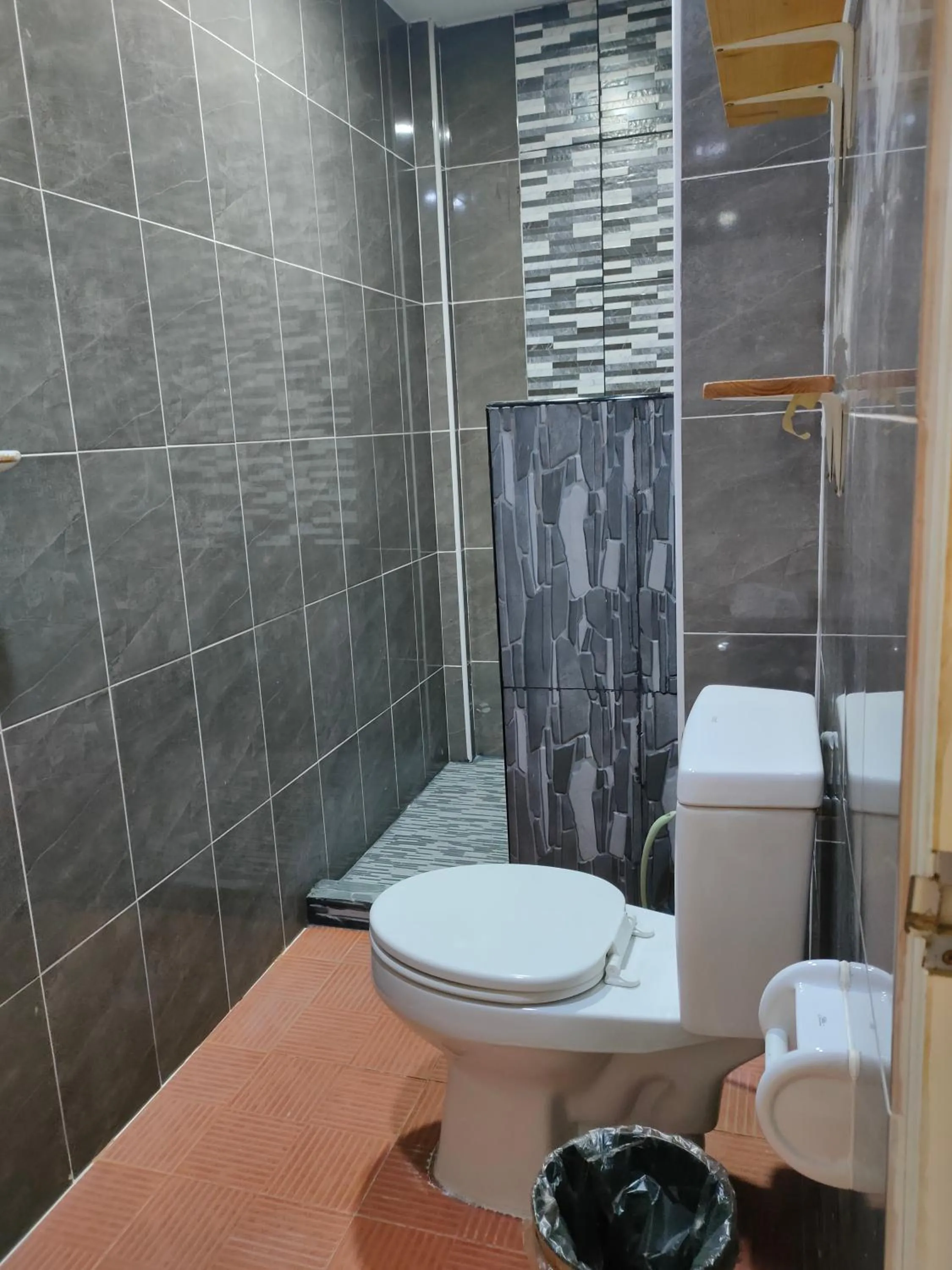 Toilet in Blue Moon House - A budget hostel for easy travellers