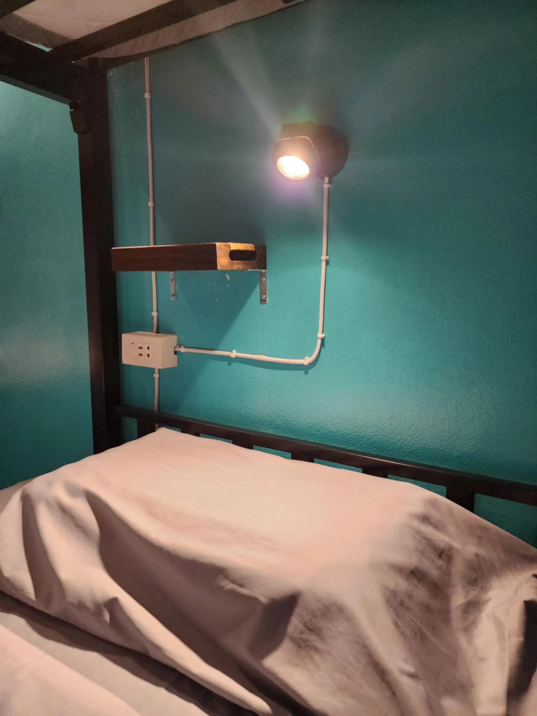 Bed in Blue Moon House - A budget hostel for easy travellers