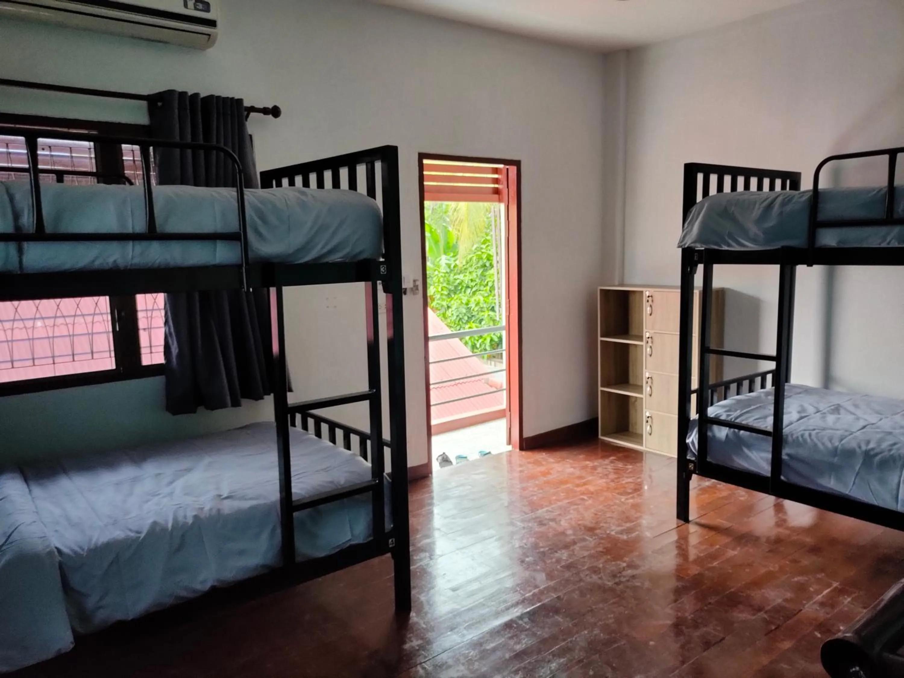 bunk bed, Bed in Blue Moon House - A budget hostel for easy travellers