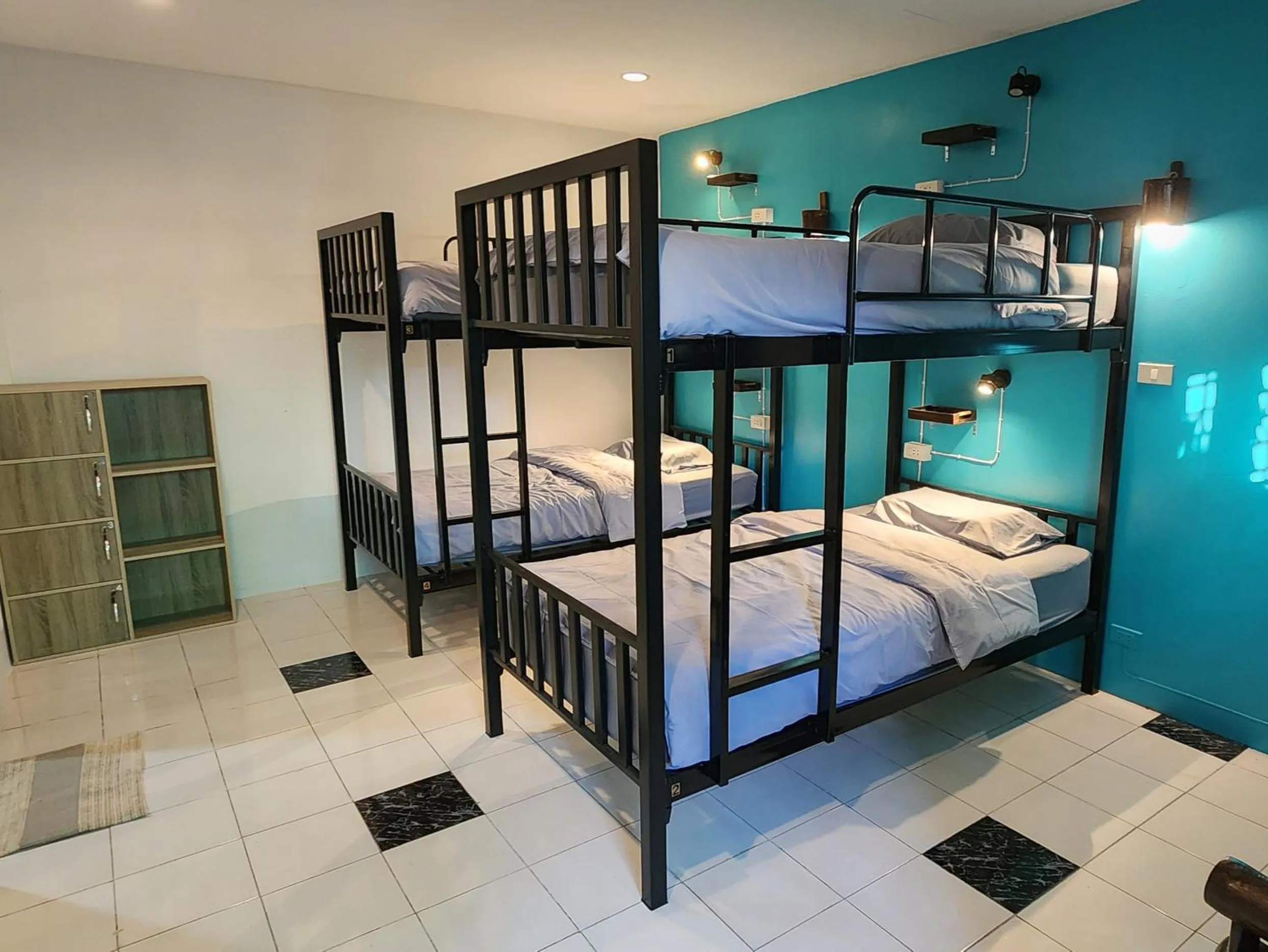 Bed in Blue Moon House - A budget hostel for easy travellers