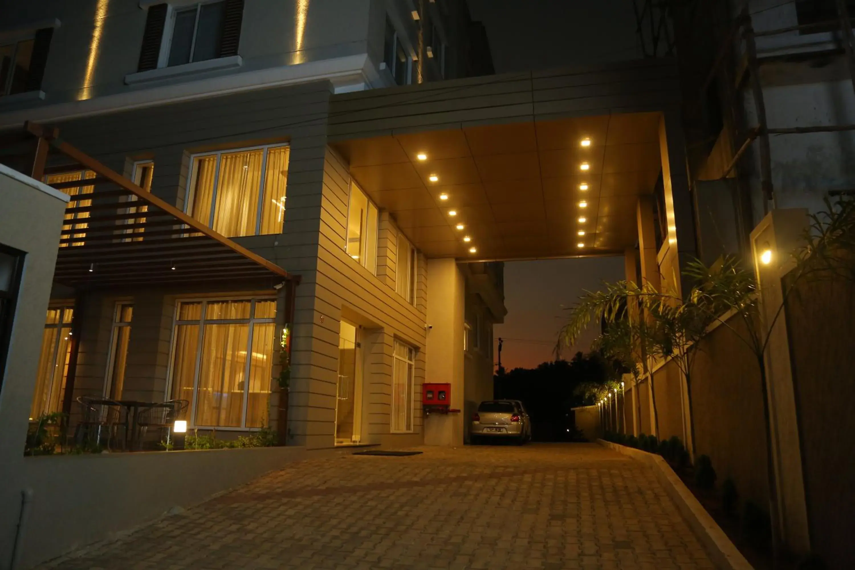 Property building in Misty Ocean - A Bergamont Group of Hotel Property building in Misty Ocean - A Bergamont Group of Hotel