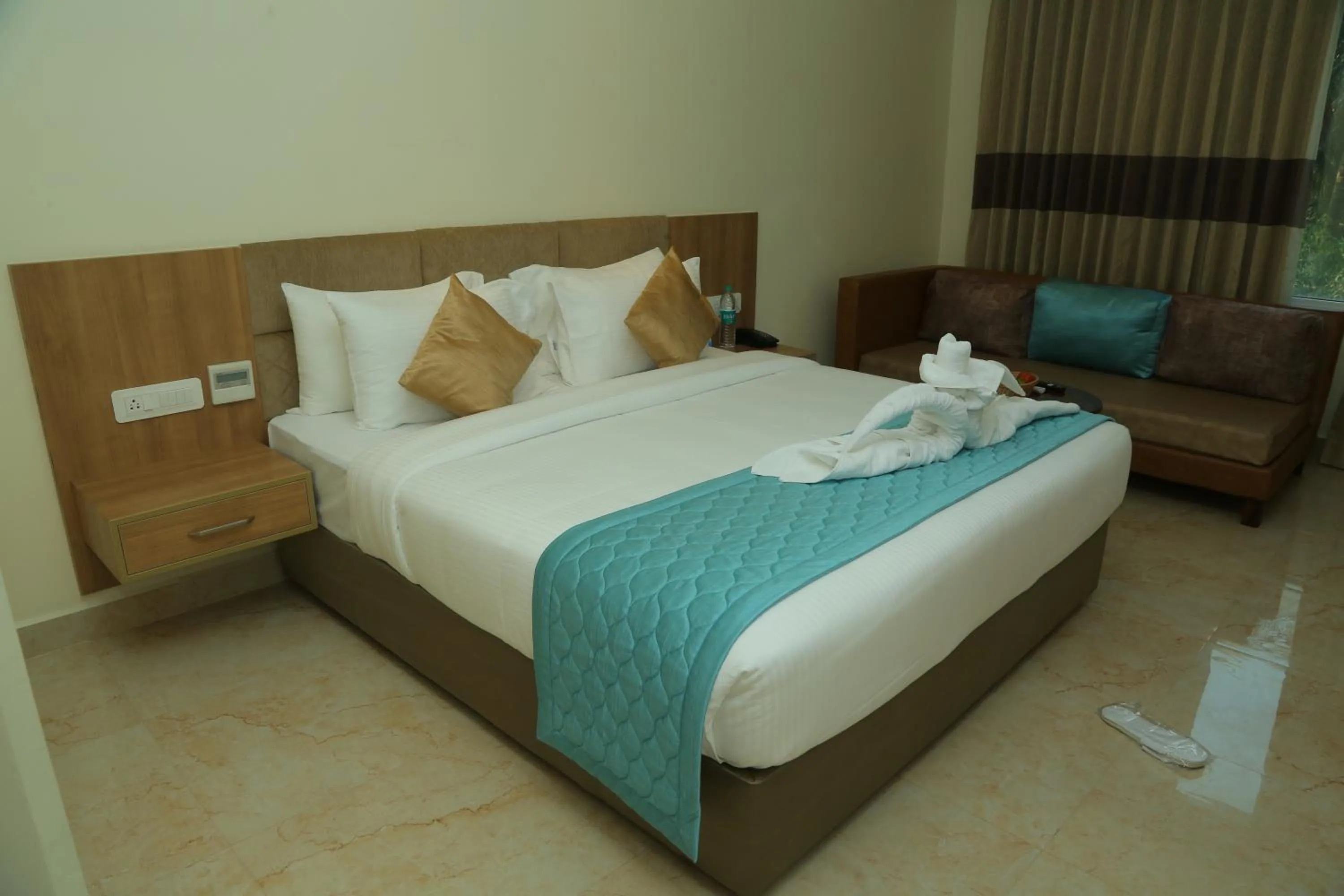 Bed in Misty Ocean - A Bergamont Group of Hotel