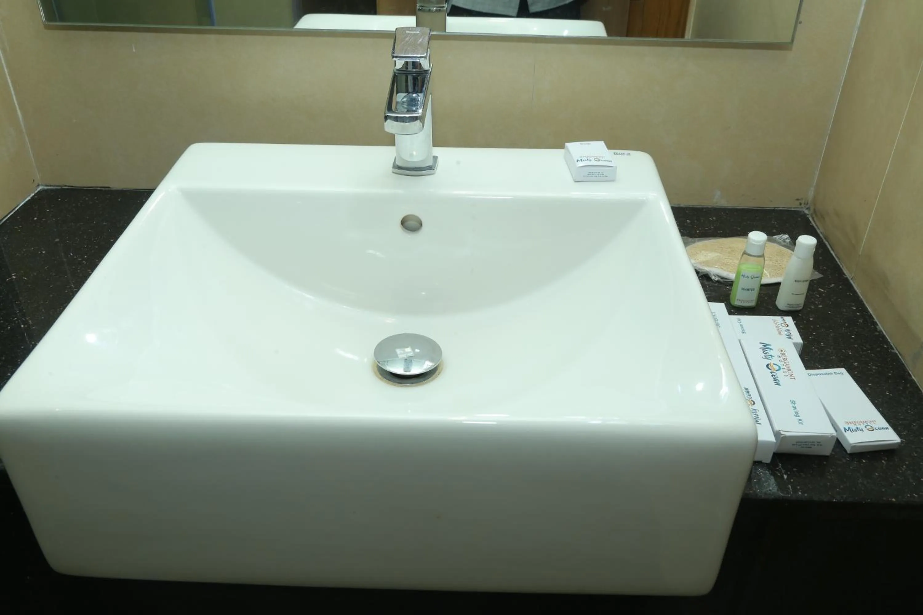 Bathroom in Misty Ocean - A Bergamont Group of Hotel