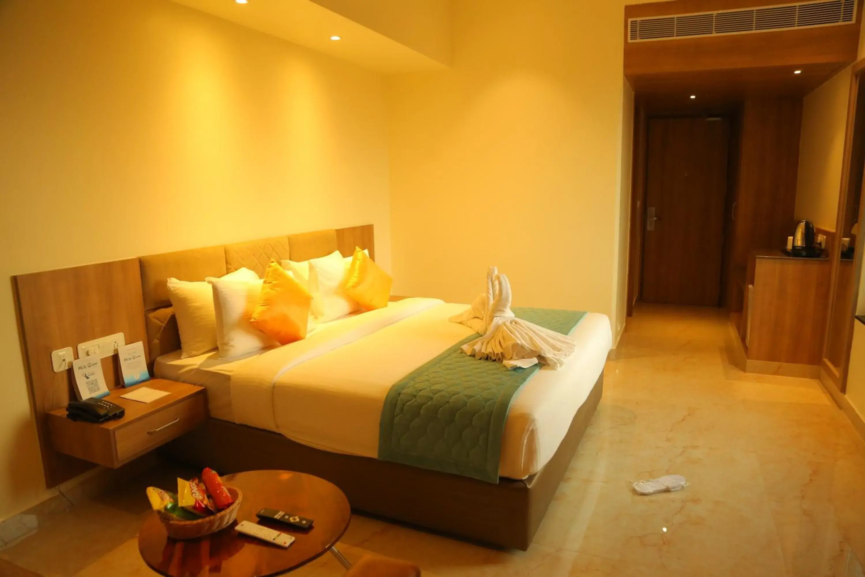 Bed in Misty Ocean - A Bergamont Group of Hotel Bed in Misty Ocean - A Bergamont Group of Hotel