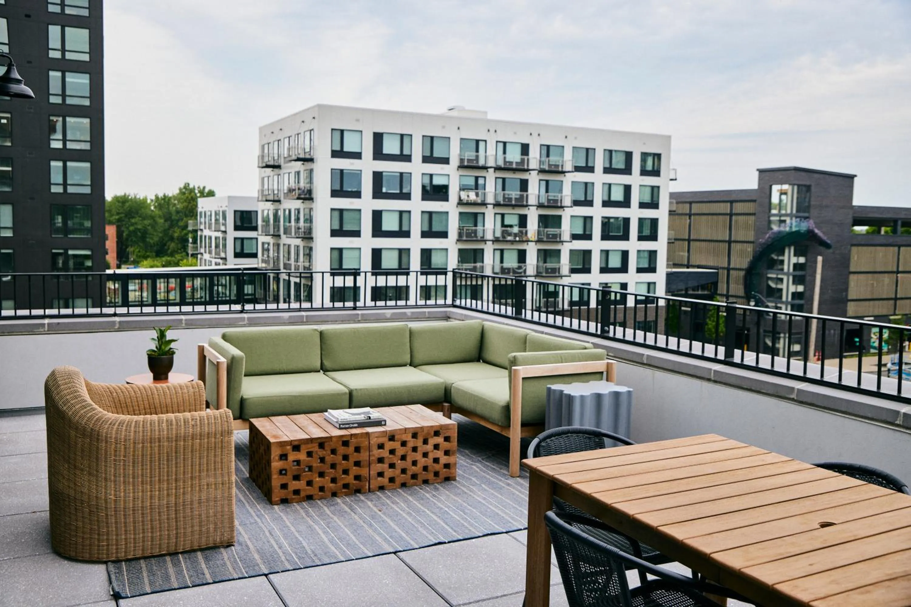 Balcony/Terrace in The Junto Hotel