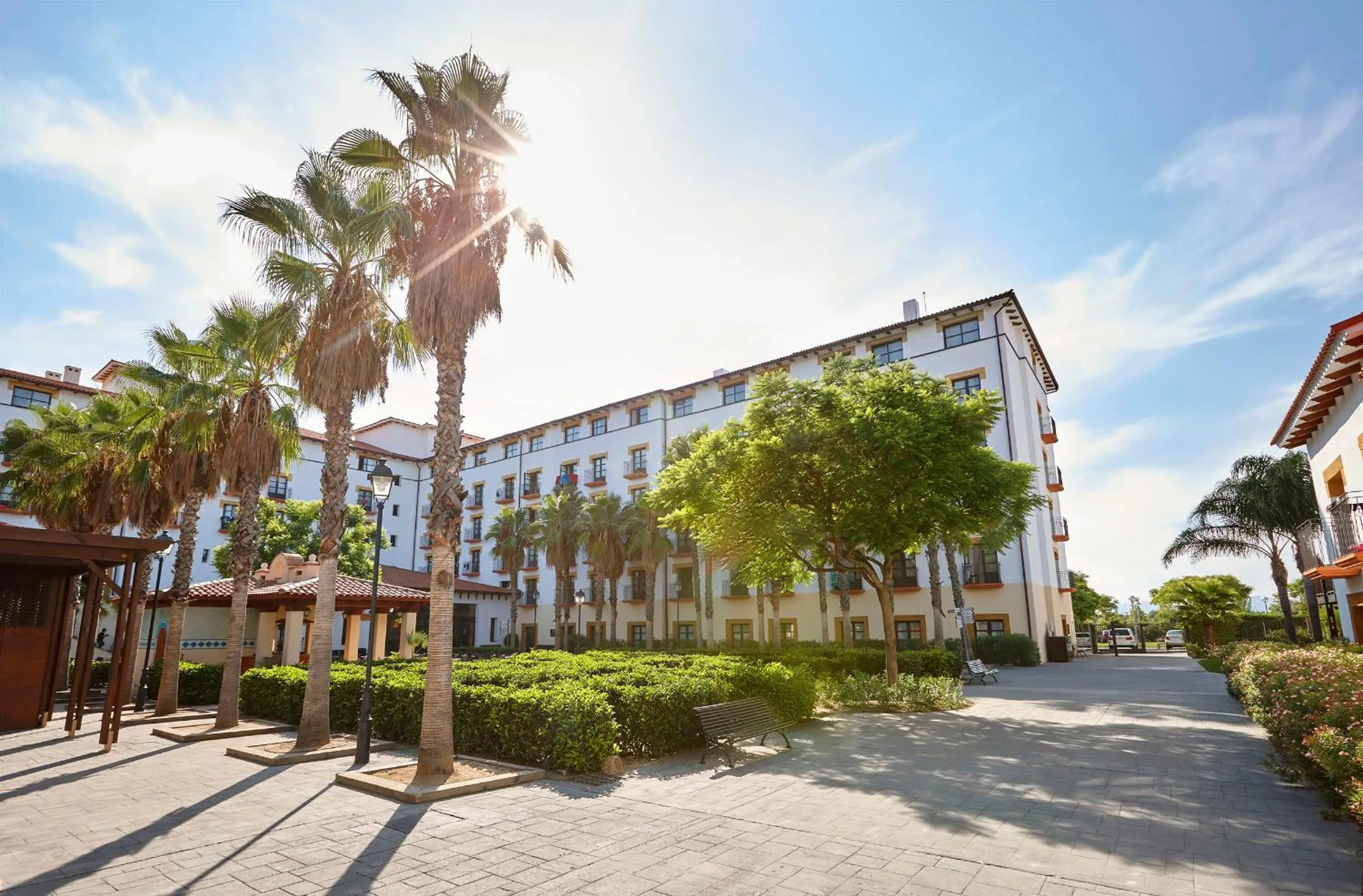 Garden in PortAventura Hotel El Paso - Includes unlimited access to PortAventura Park & 1 access to Ferrari Land
