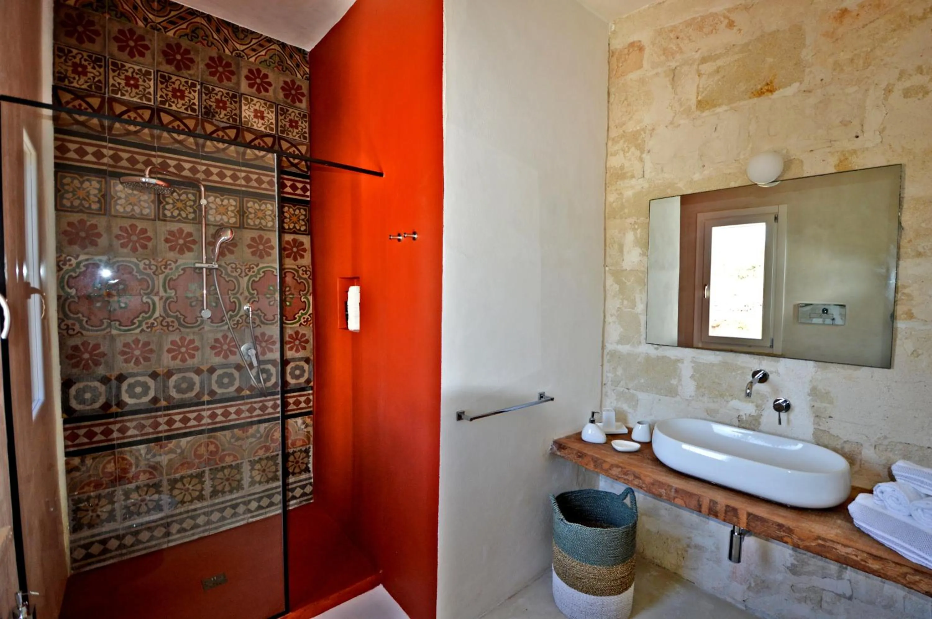 Shower in Villa Rocce Bianche
