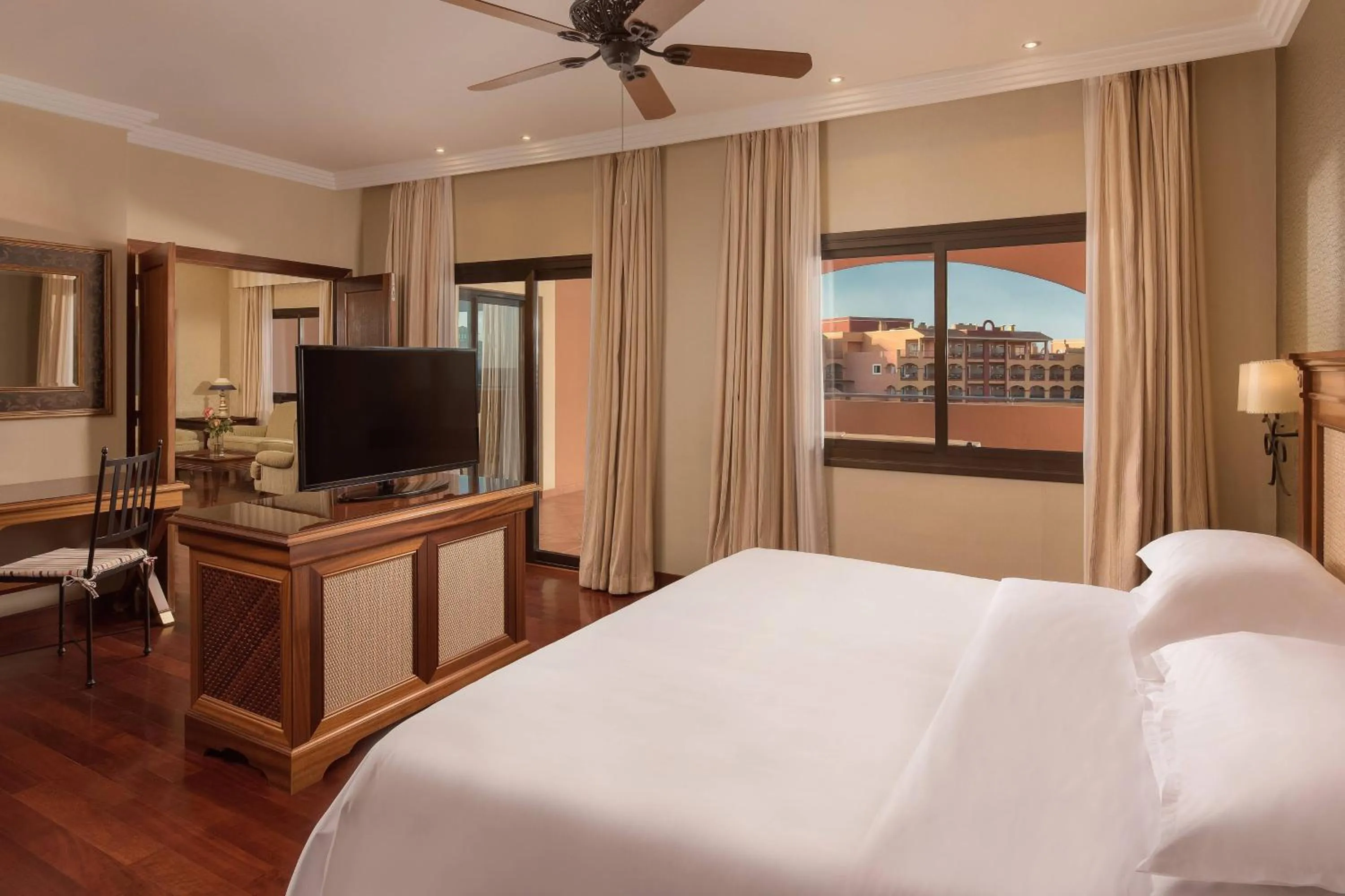 Photo of the whole room, Bed in Sheraton Fuerteventura Golf & Spa Resort