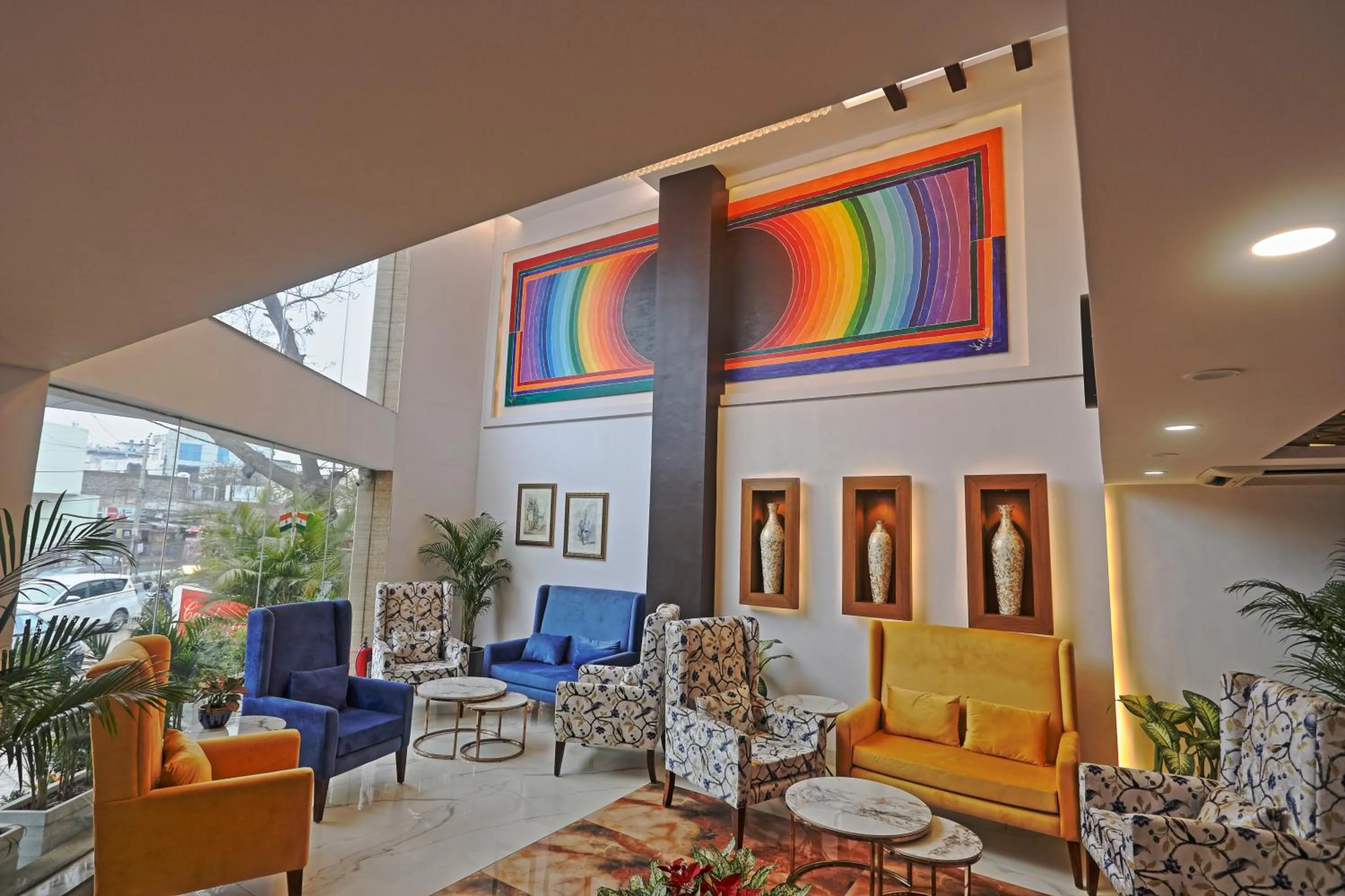 Lobby or reception in Hotel Cardinal Oxmo Delhi Airport