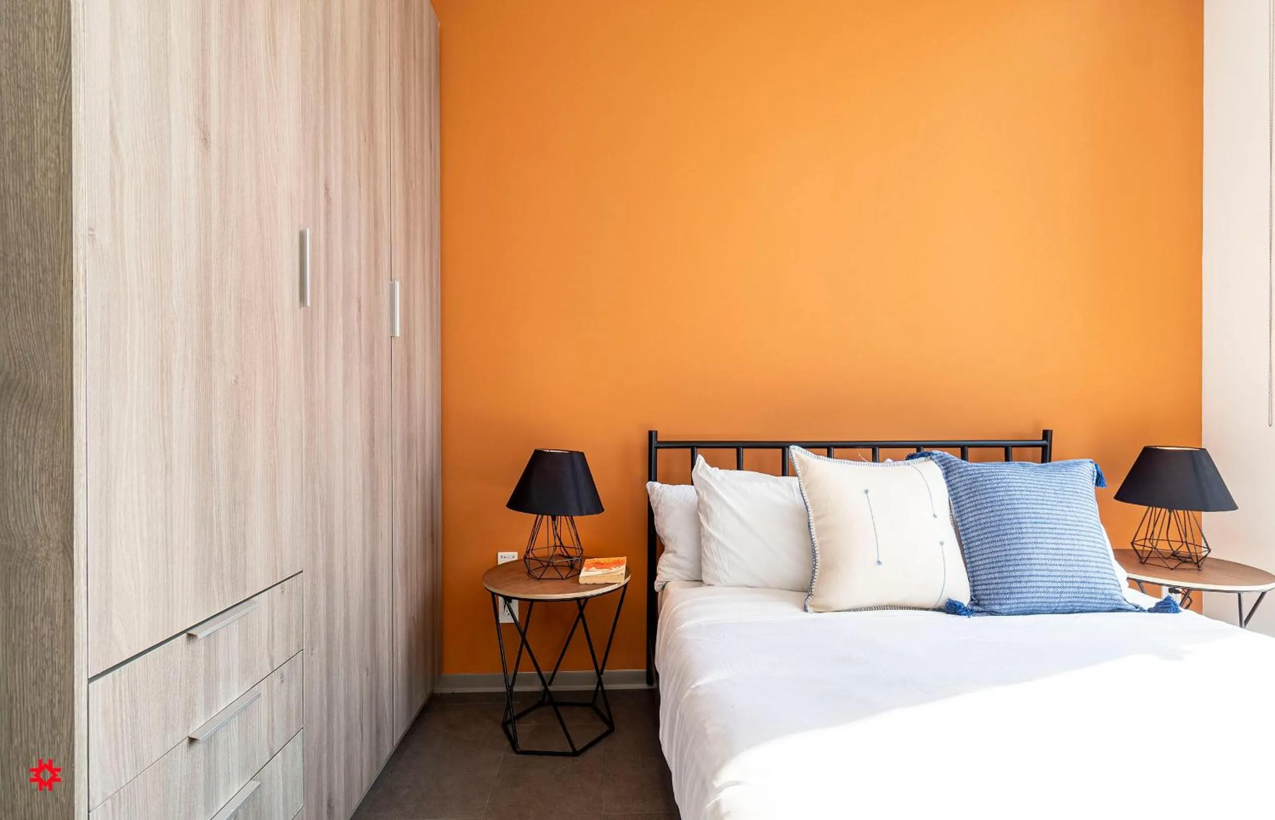 Bed in Casa Latitud by Kukun