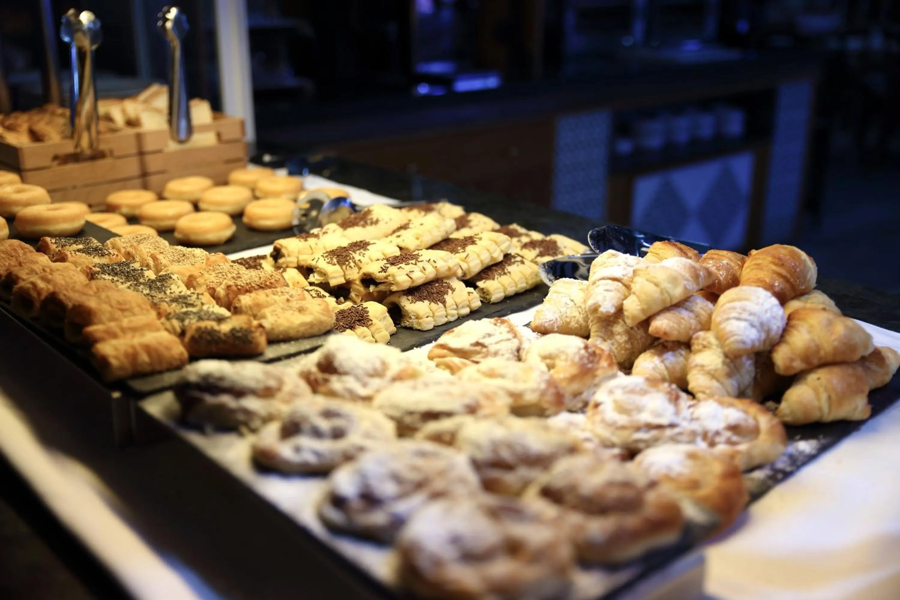 Restaurant/places to eat in Brasilia